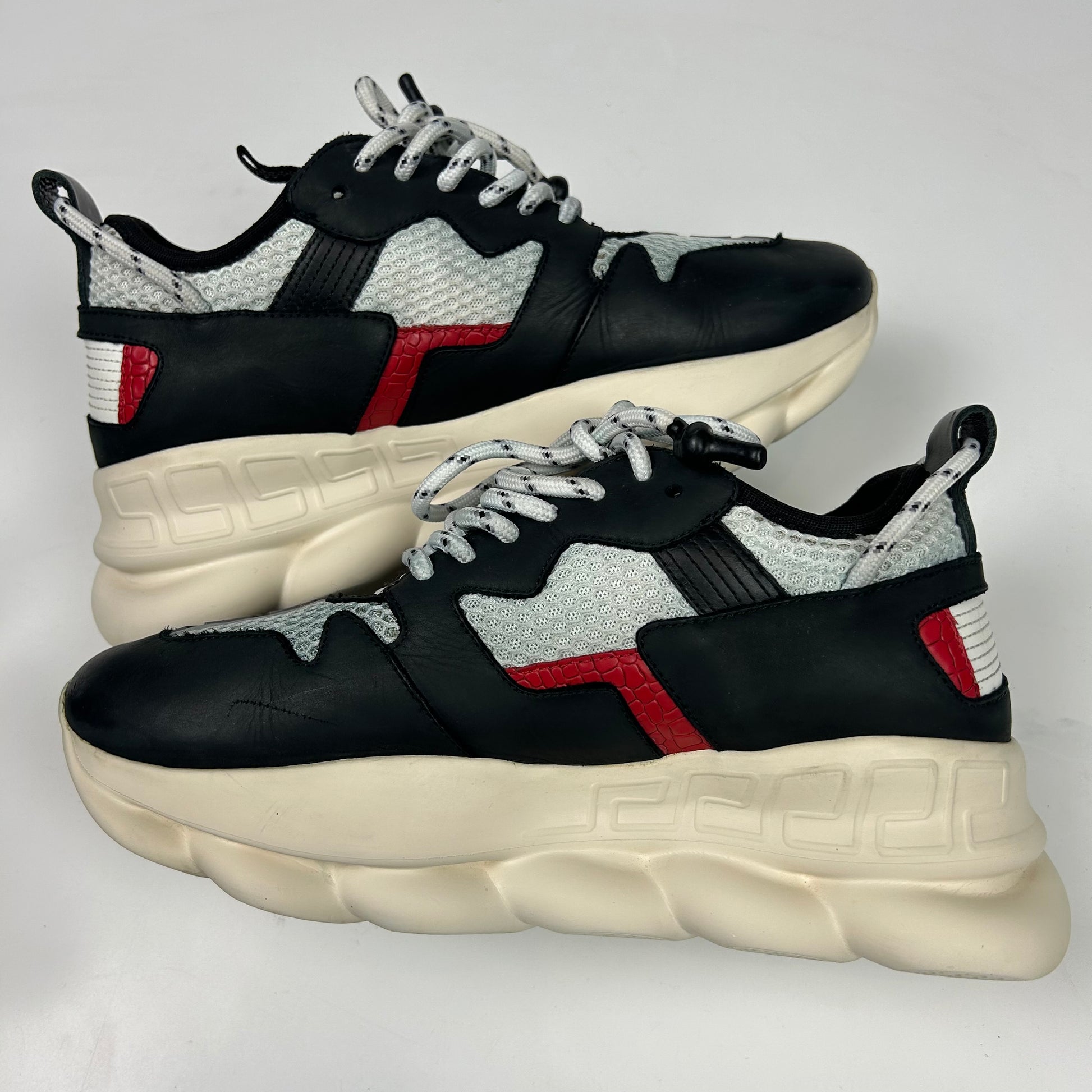 Versace Chain Reaction Black Red