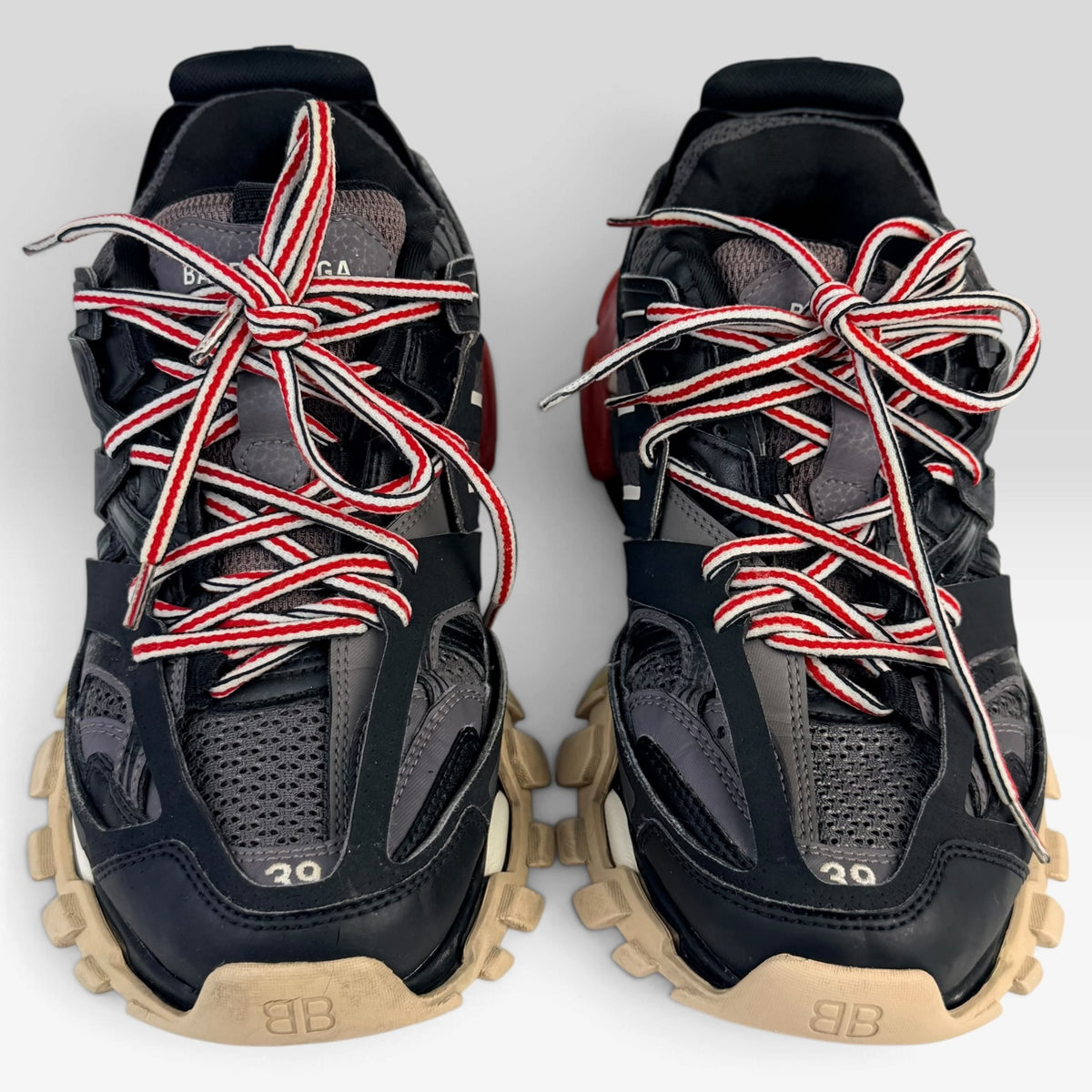 Balenciaga Track Bred Black/Red Incaltaminte Femei BALENCIAGA în mărimile 39 – ofertă V STEALS