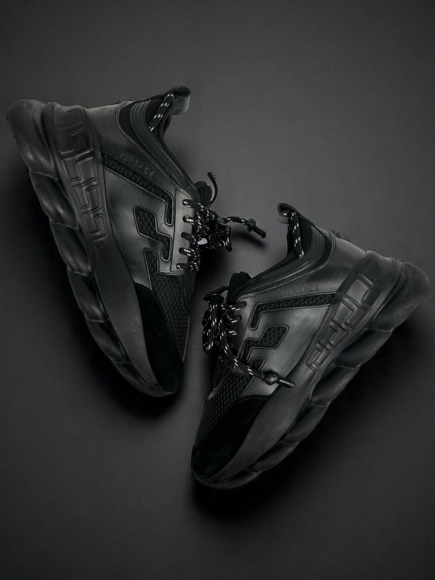 Versace Chain Reaction Black - V STEALS