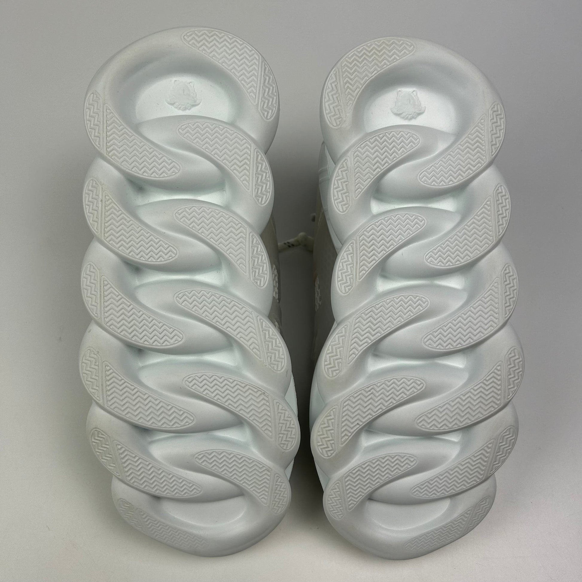 Versace Chain Reaction White