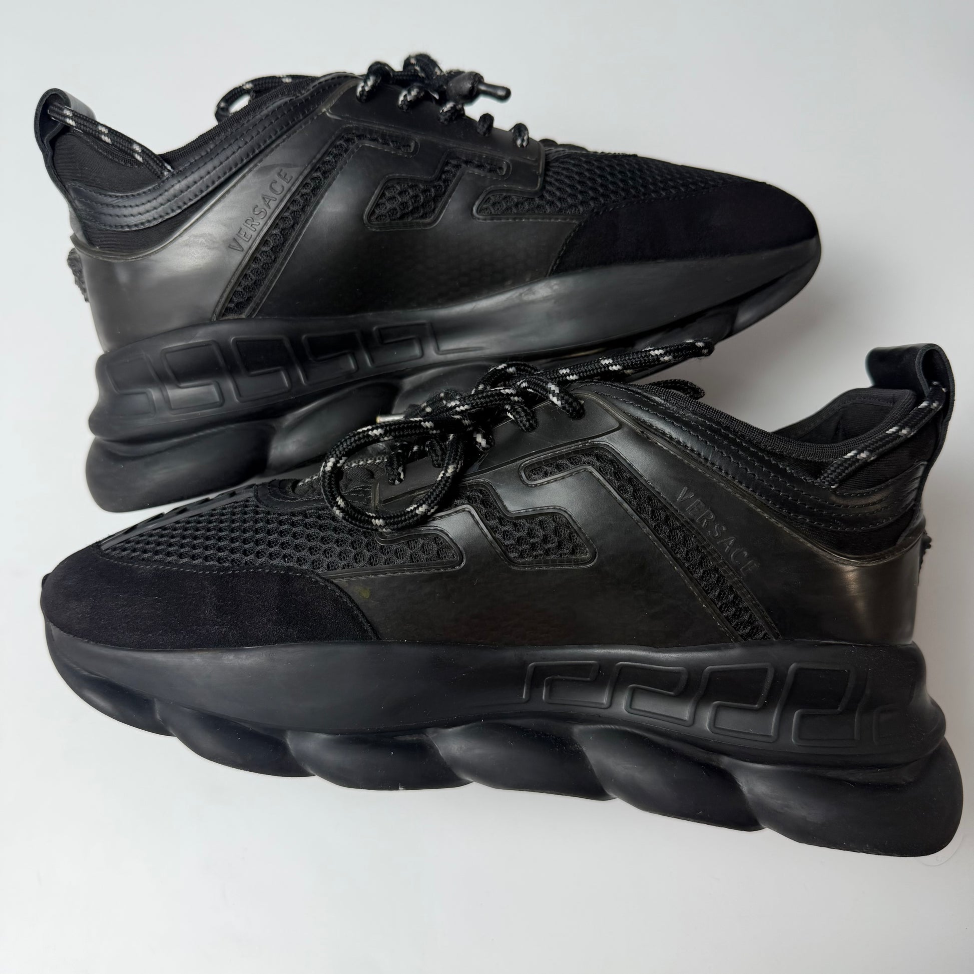 Versace Chain Reaction Black
