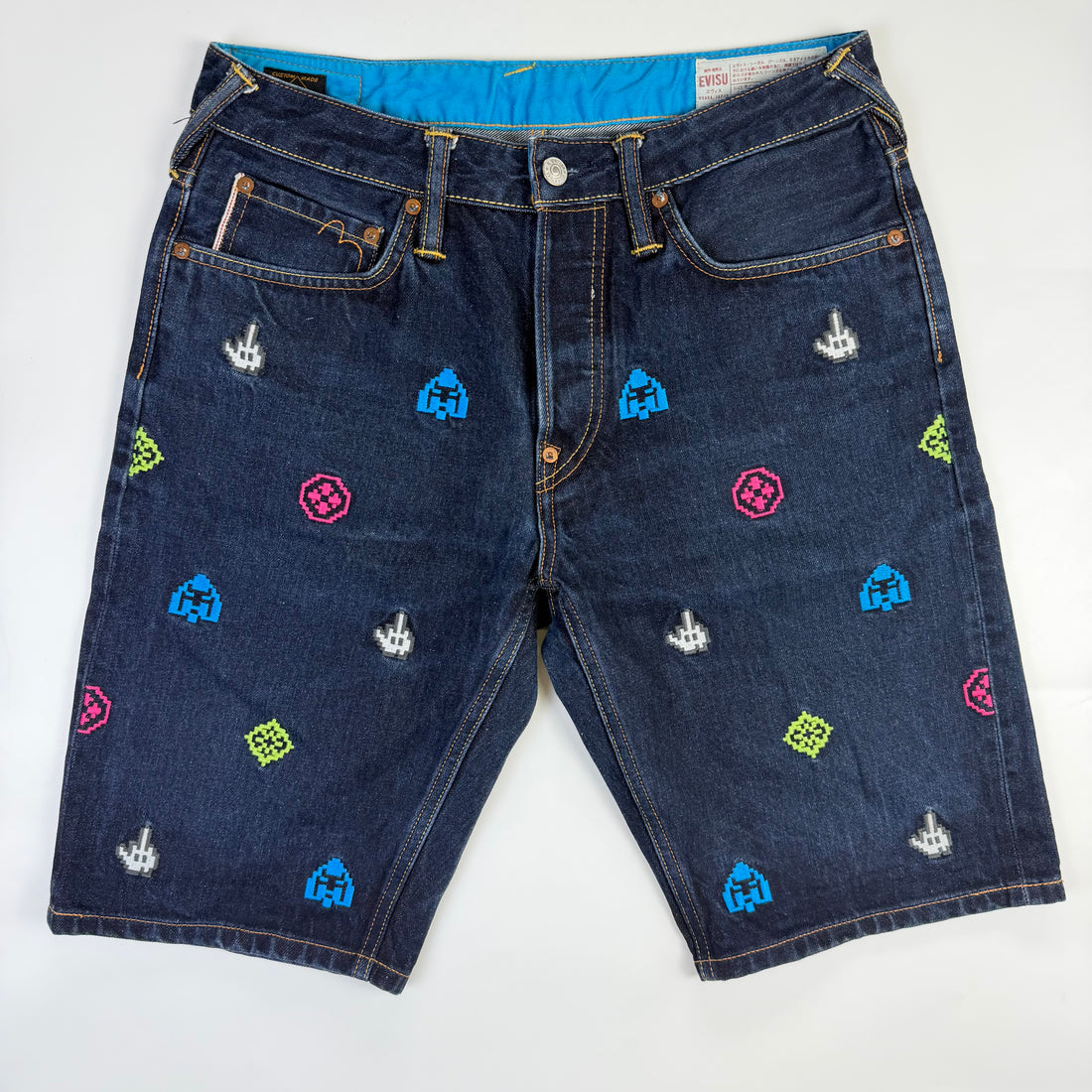 Evisu 8-bit Embroidery Denim Shorts, vedere din față