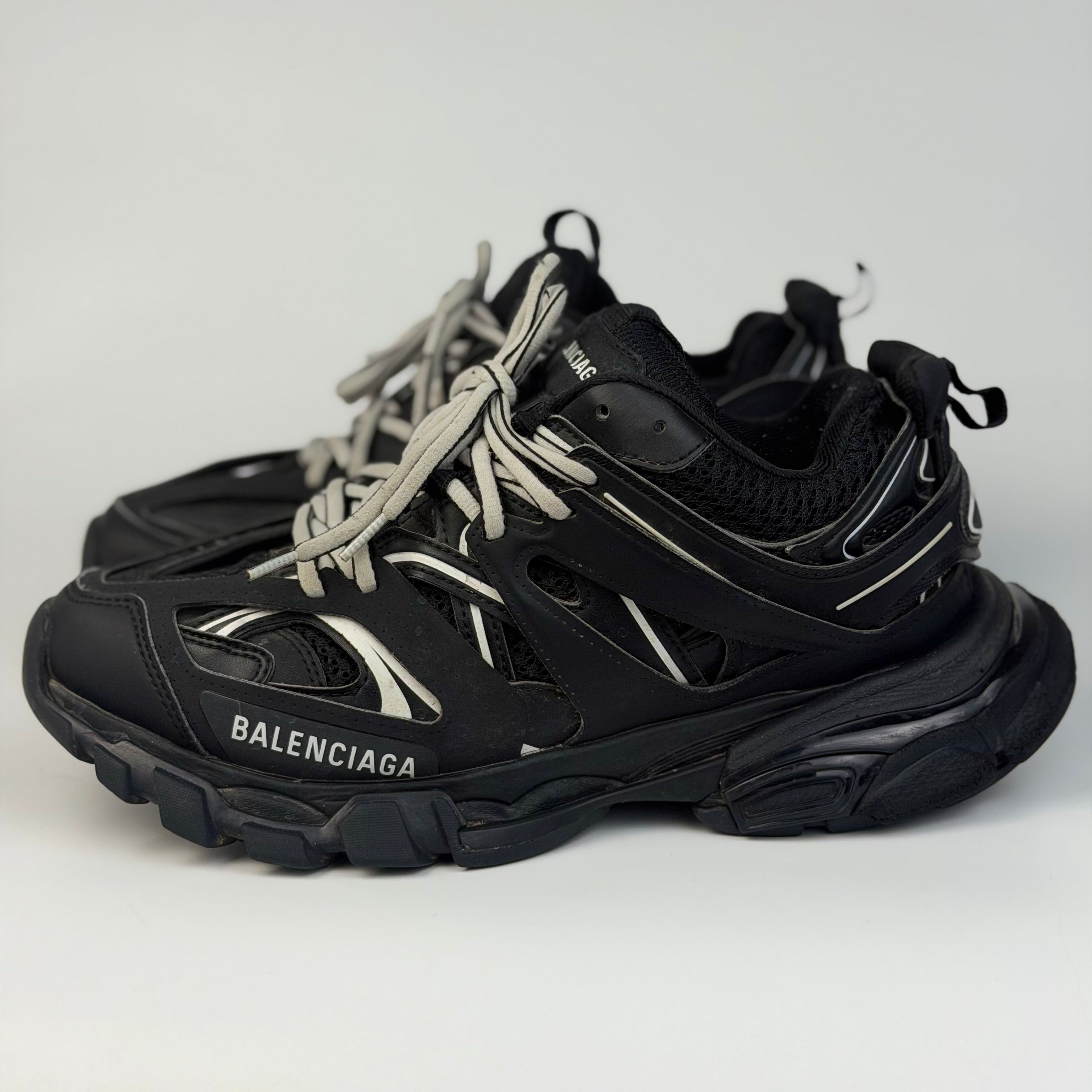 Balenciaga Track Black