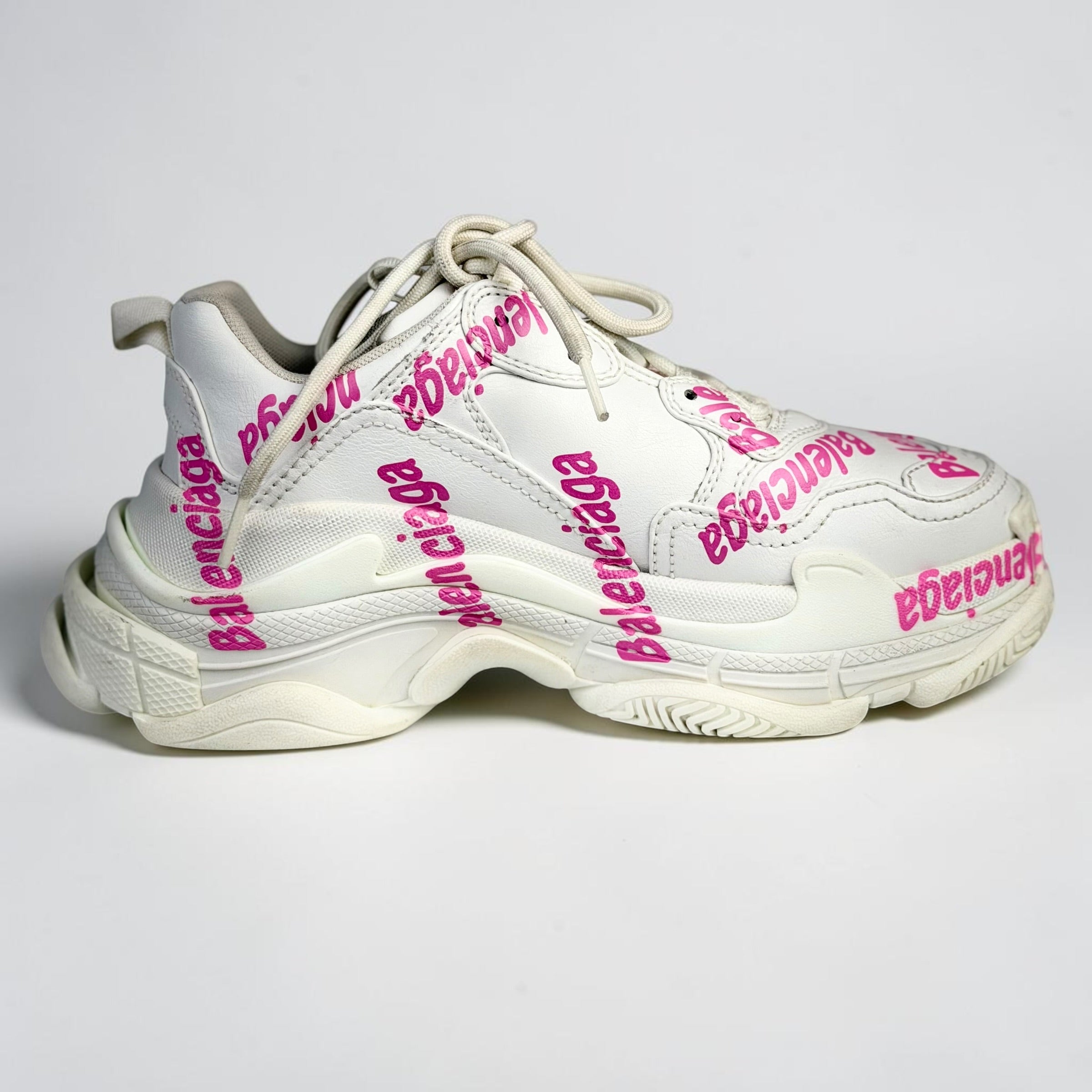Balenciaga logo – detaliu talpă | VSTEALS