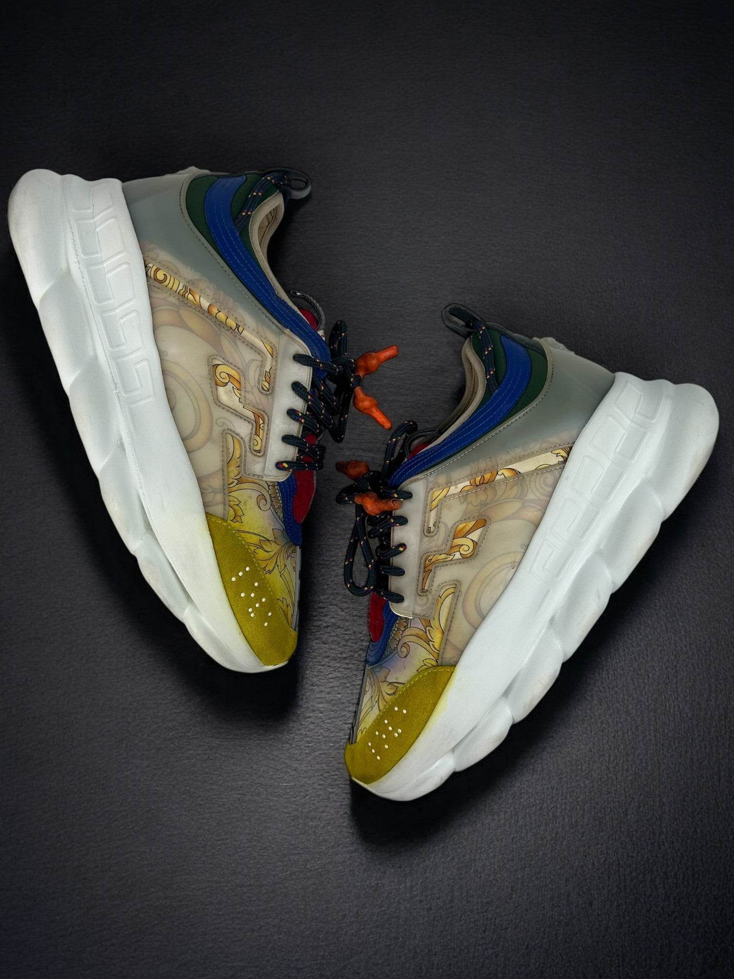 Versace Chain Reaction Baroque - V STEALS