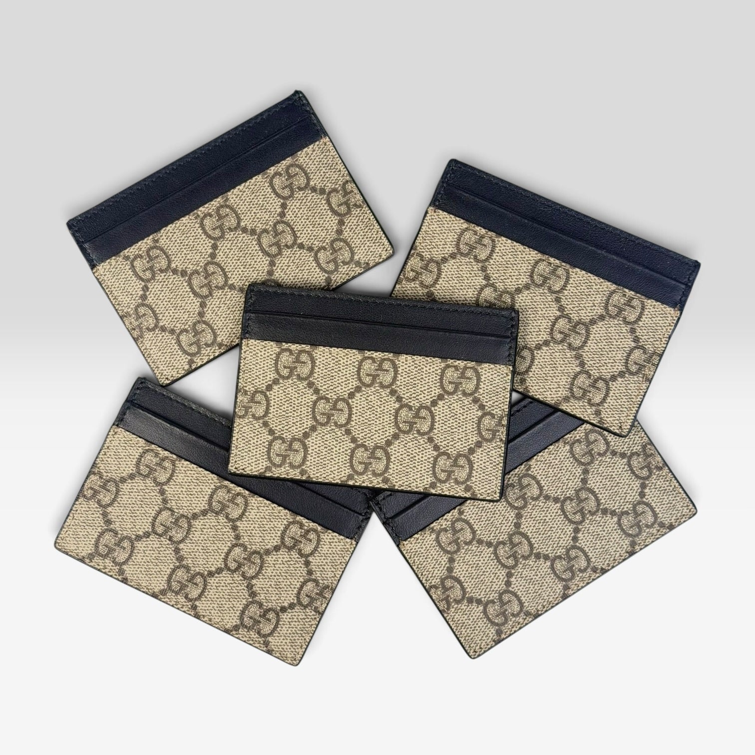 Gucci Ophidia GG Supreme Cardholder