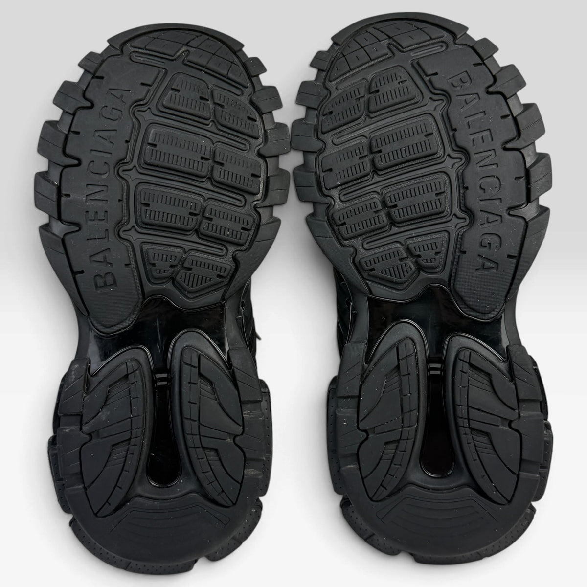 Balenciaga Track Black