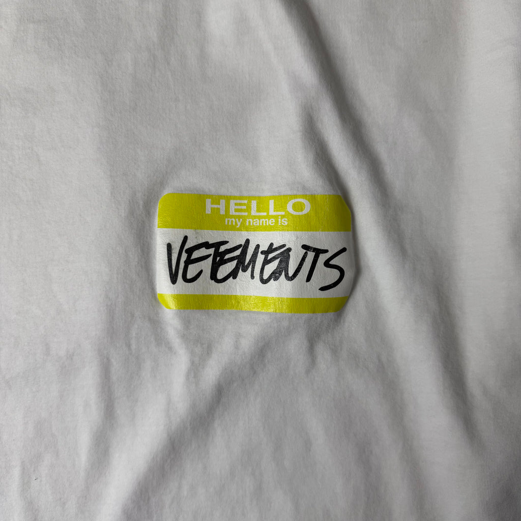 Vetements Hello My Name Is Vetements T-shirt