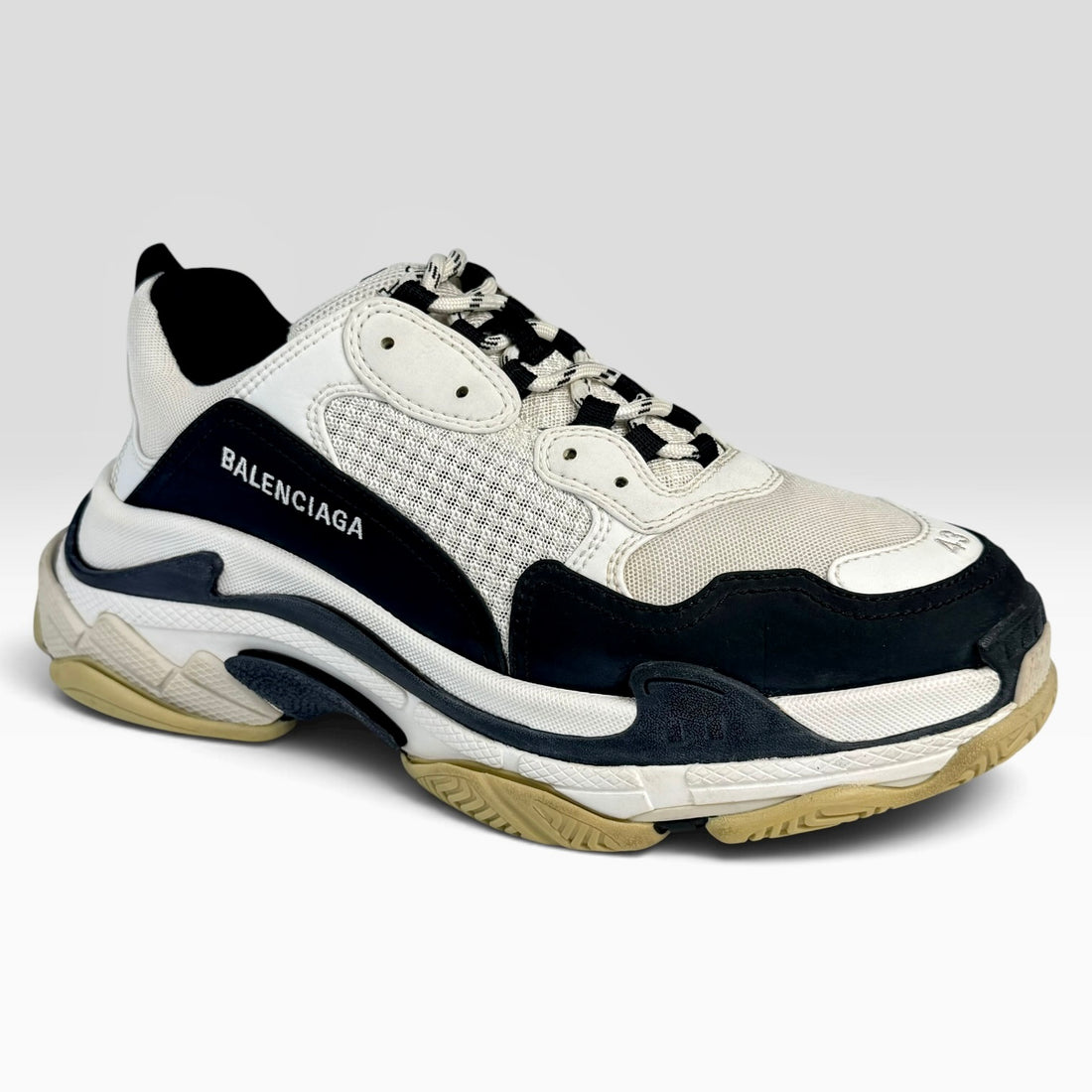 Balenciaga Triple S White/Black