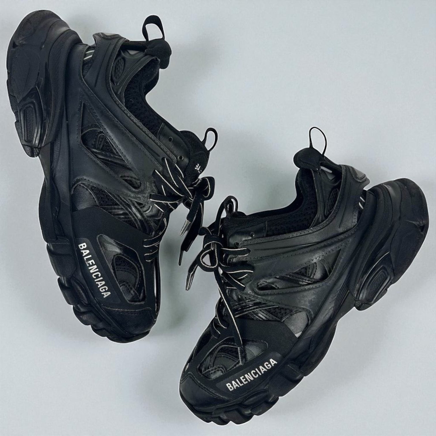 Balenciaga Track Black