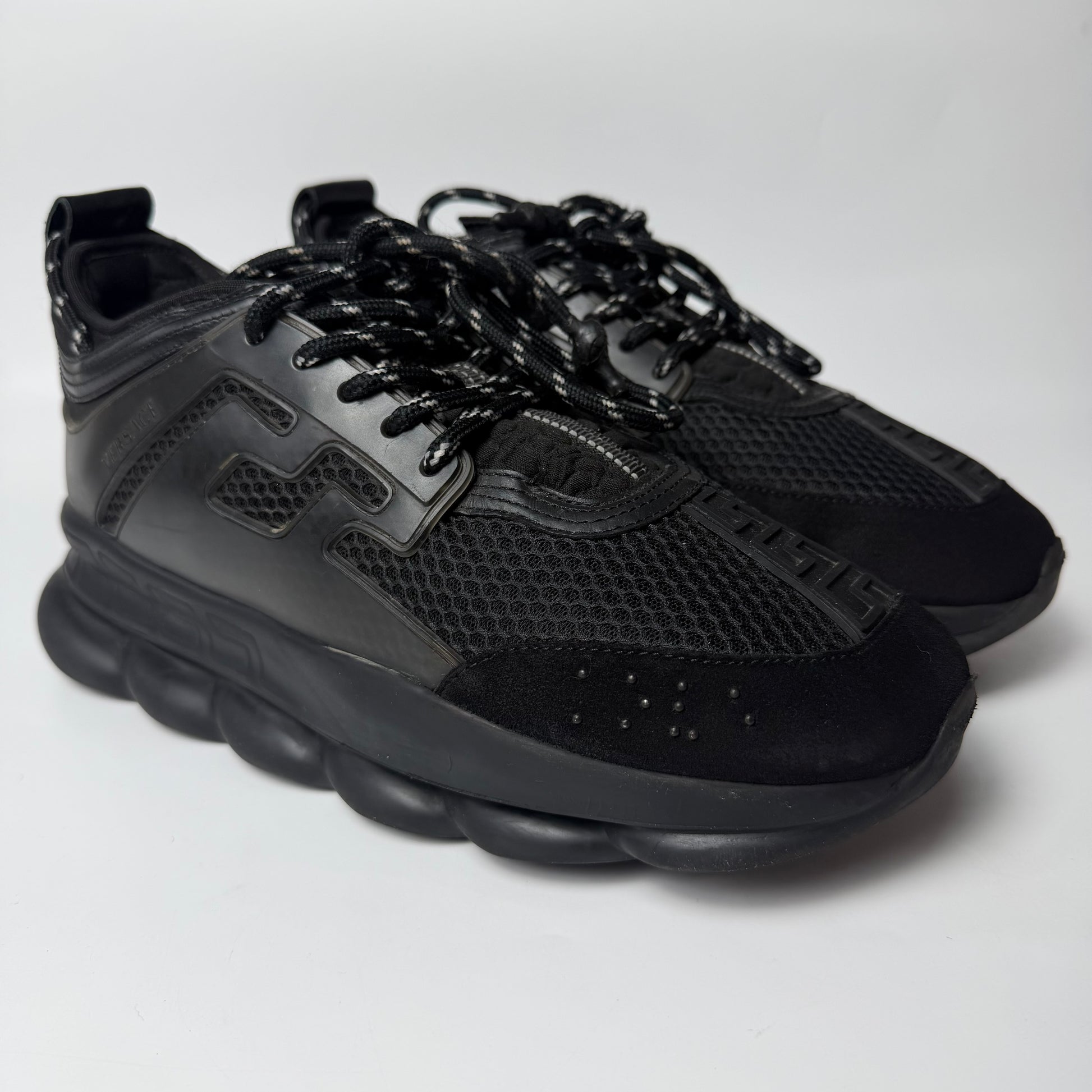 Versace Chain Reaction Black