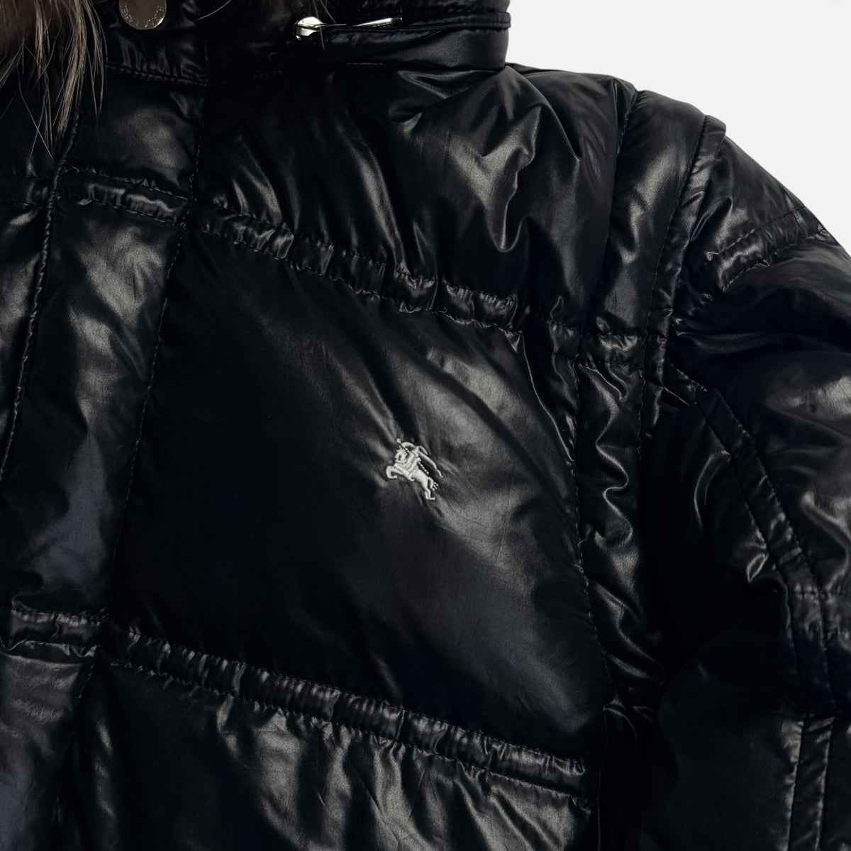 Burberry Black Label Fur Black Puffer Jacket 2000s Men Clothing BURBERRY în mărimile L – ofertă V STEALS