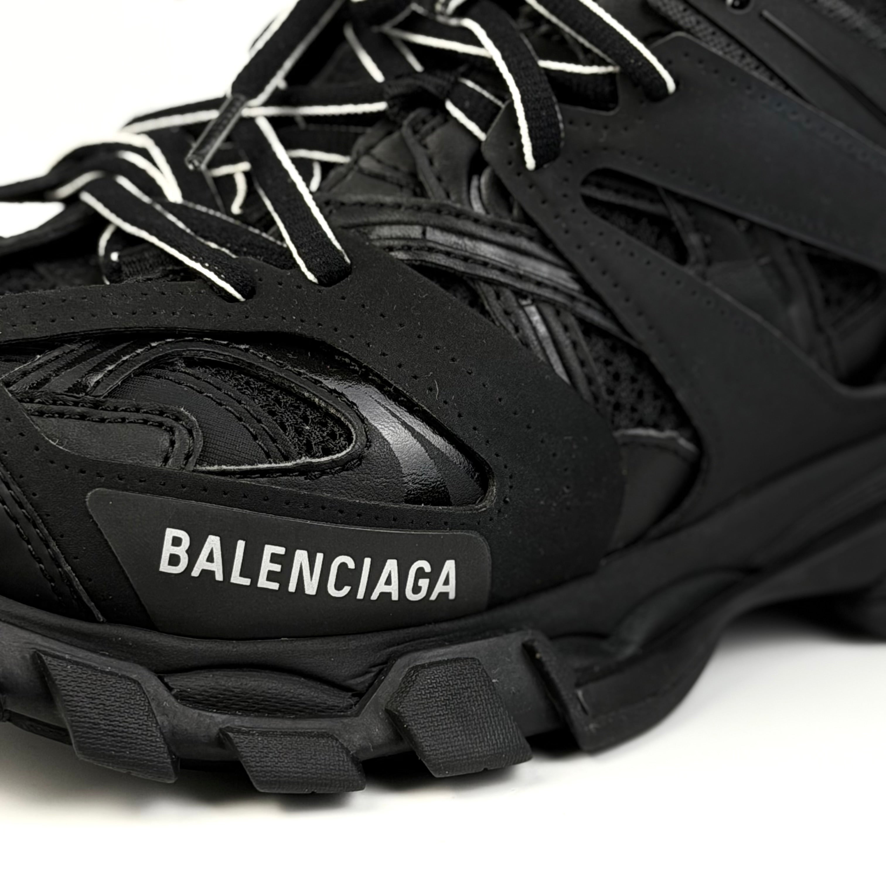 Balenciaga Track Black