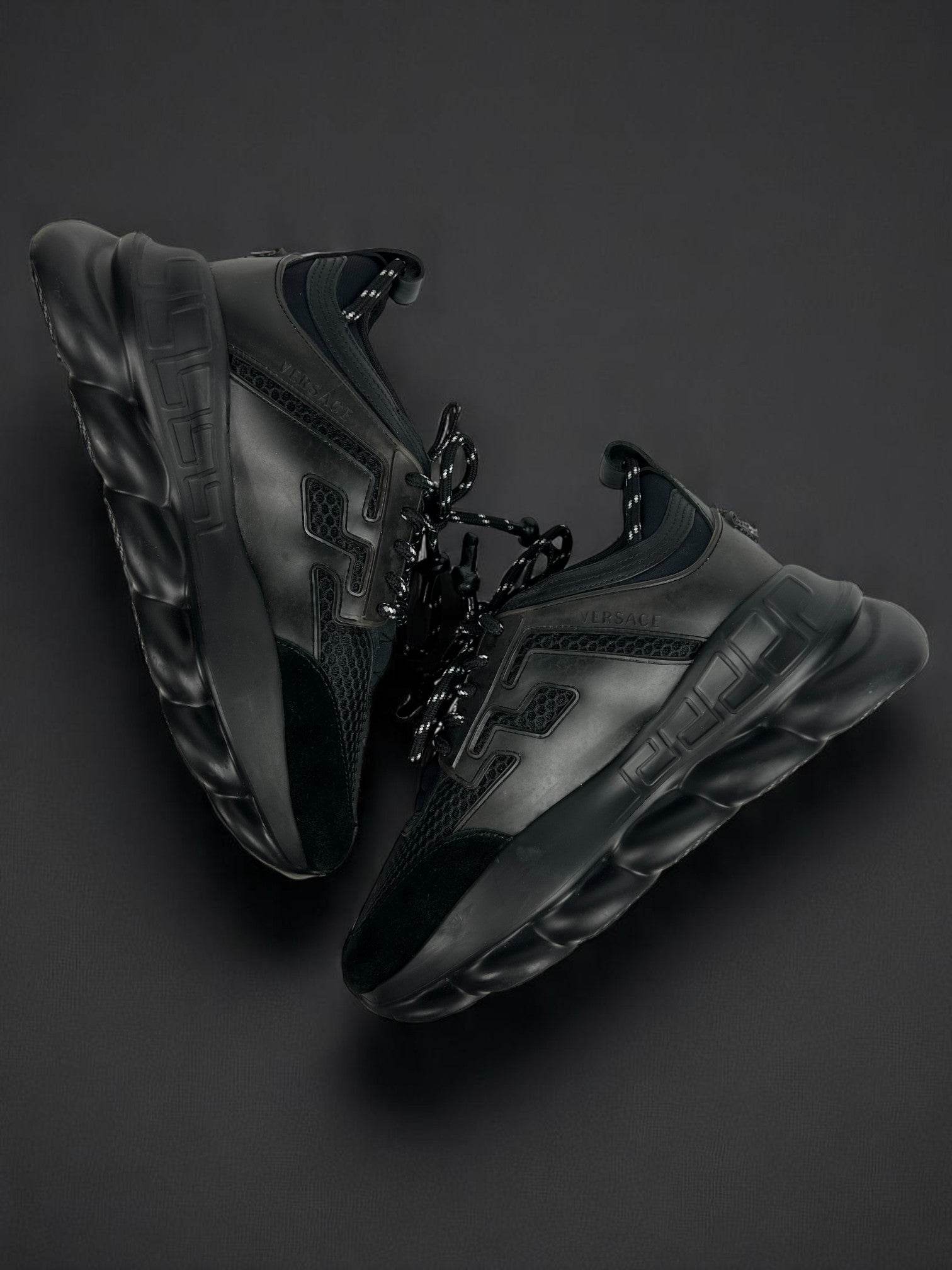 Versace Chain Reaction Black - V STEALS