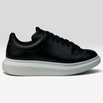 Alexander McQueen Oversized Sneakers Black/Black