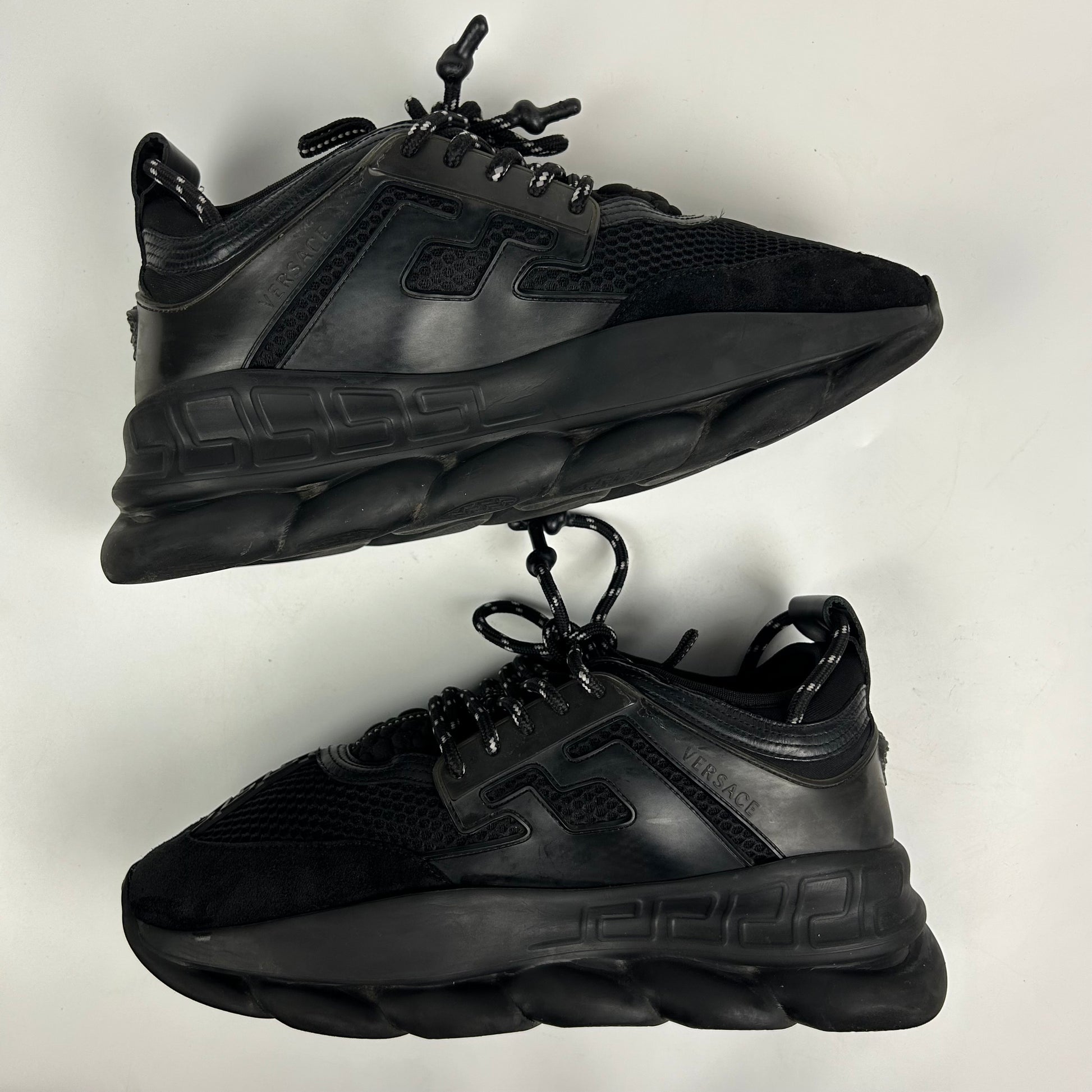 Versace Chain Reaction Black