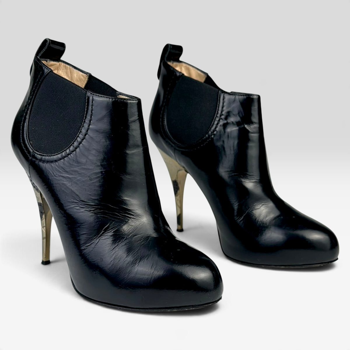Giuseppe Zanotti Patent Leather Heeled Booties Black LANVIN – cumpără online de la V STEALS cu livrare rapidă în România