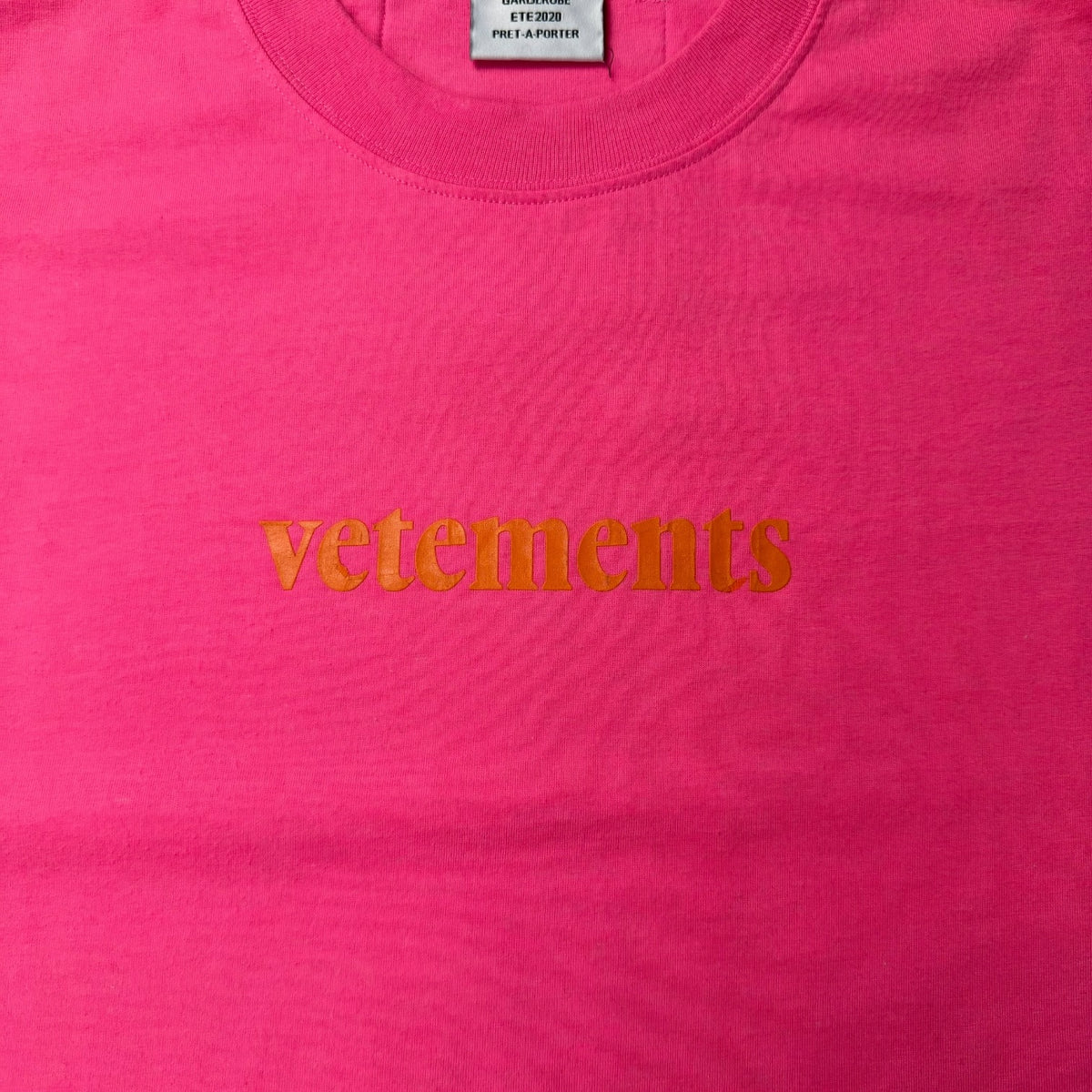 Vetements SS20 "Priority Mail Express" Logo T-Shirt Pink