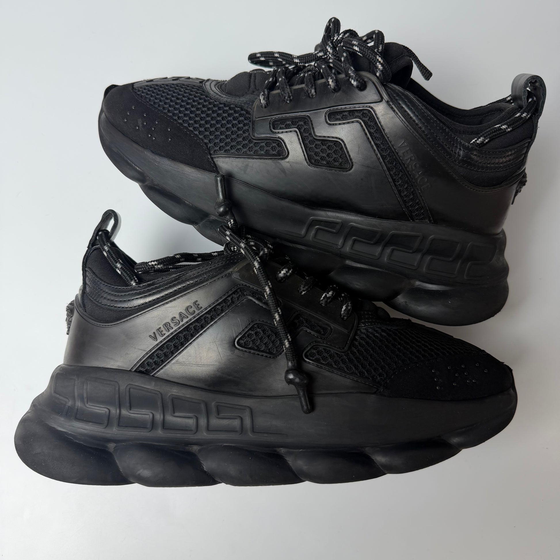 Versace Chain Reaction Black