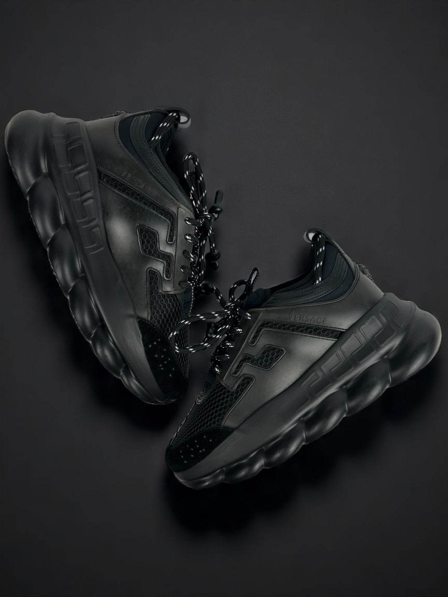 Versace Chain Reaction Black - V STEALS