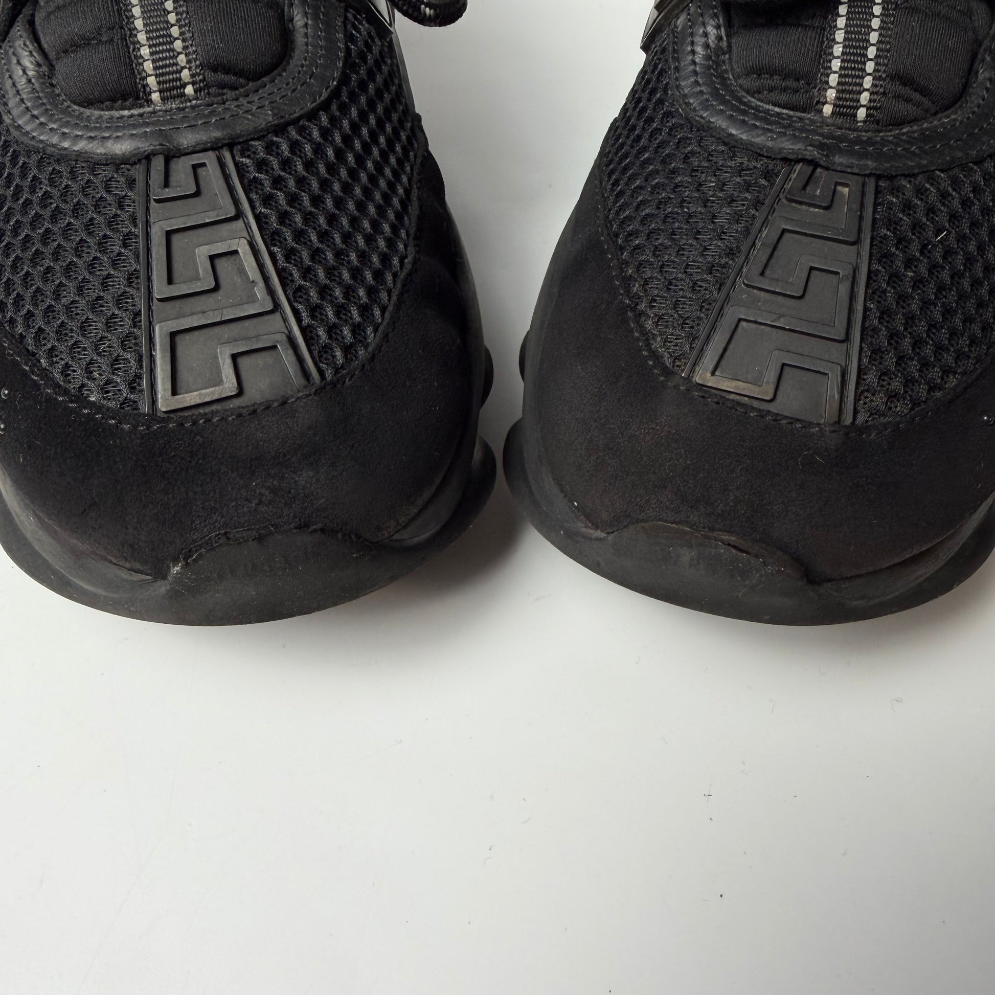 Versace Chain Reaction Black