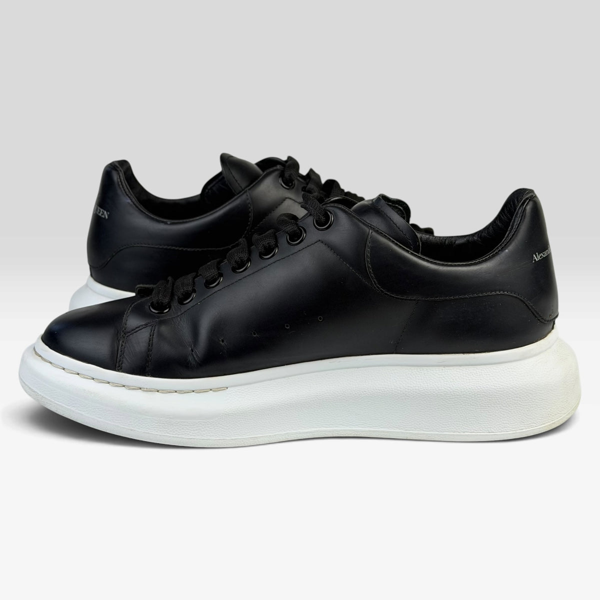 Alexander McQueen Oversized Sneakers Black/White