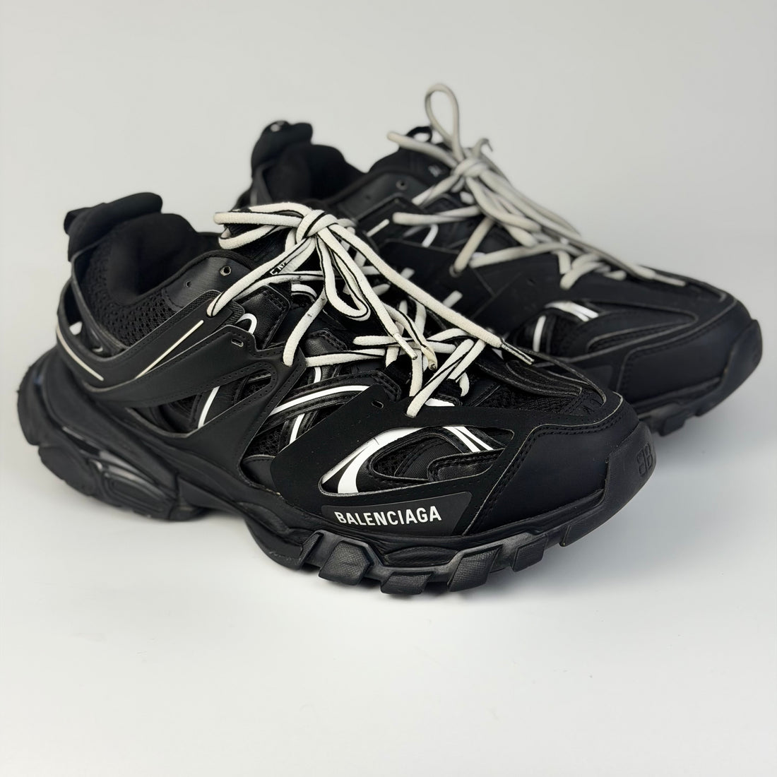 Balenciaga Track Black