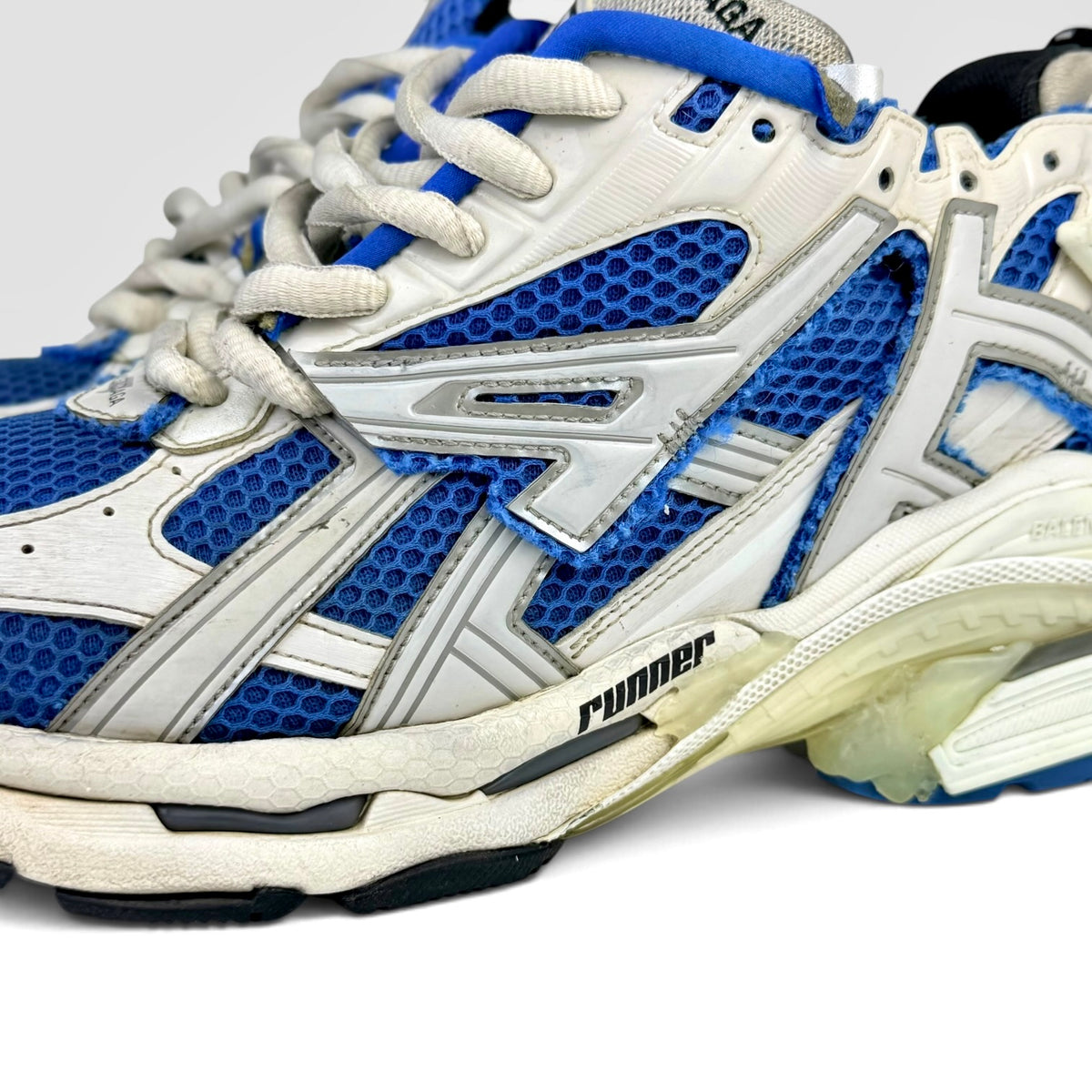 Balenciaga Runner Blue/White Sneakers