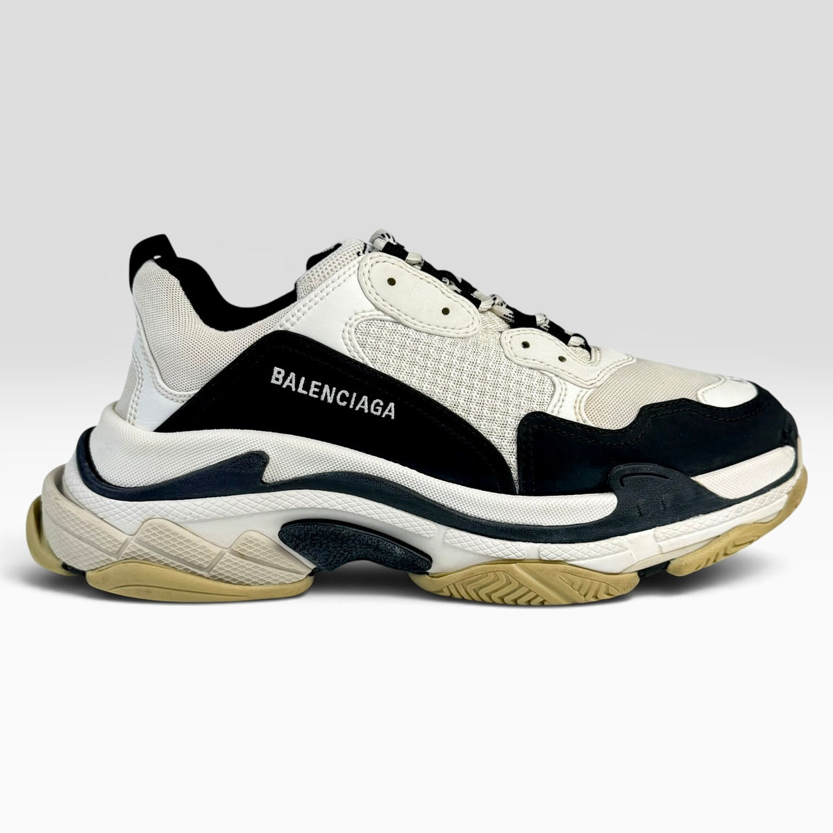 Balenciaga Triple S White/Black