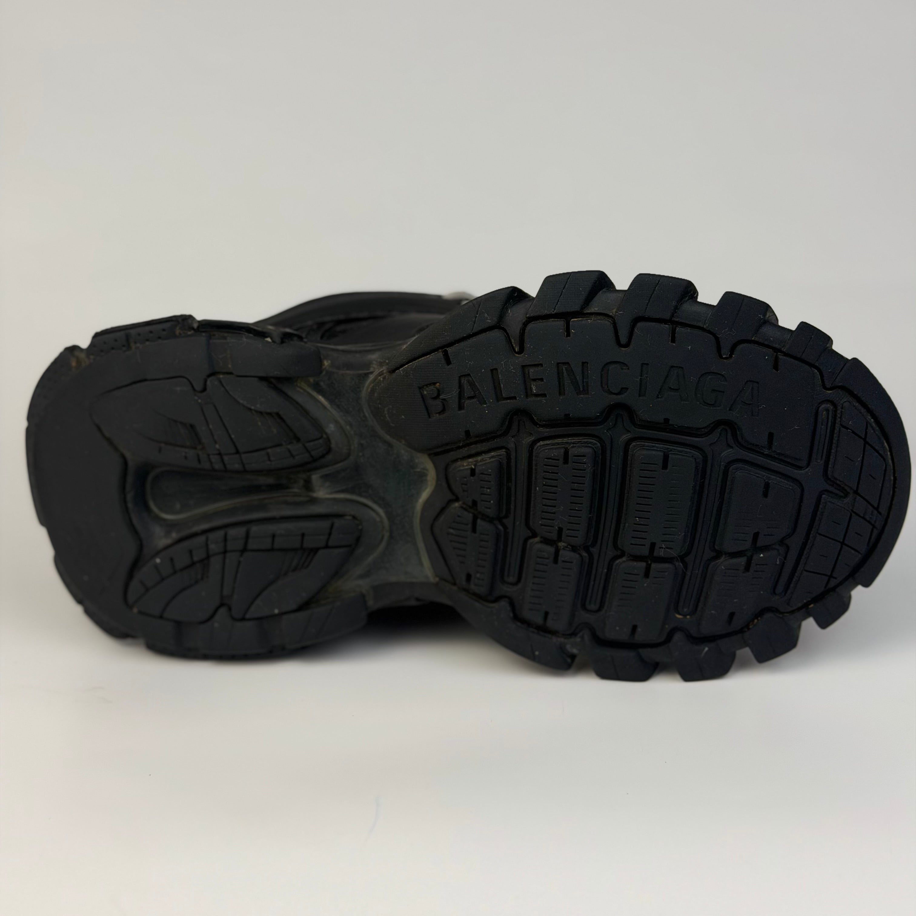 Balenciaga Track Black