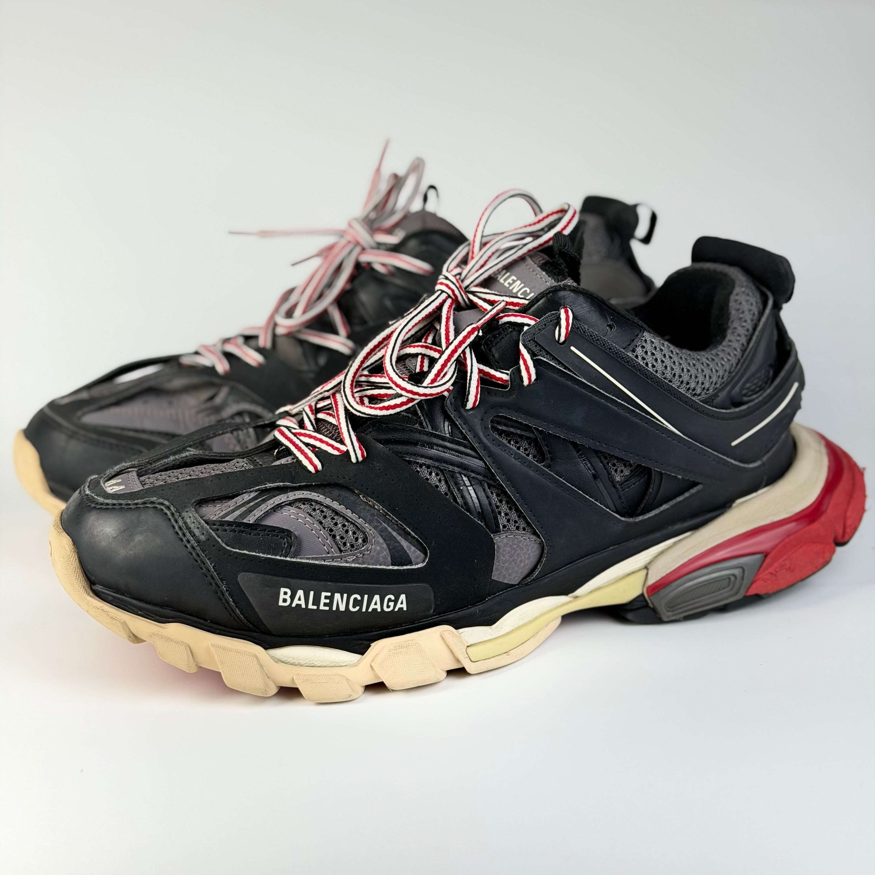Balenciaga sneakers – vedere lateral | VSTEALS
