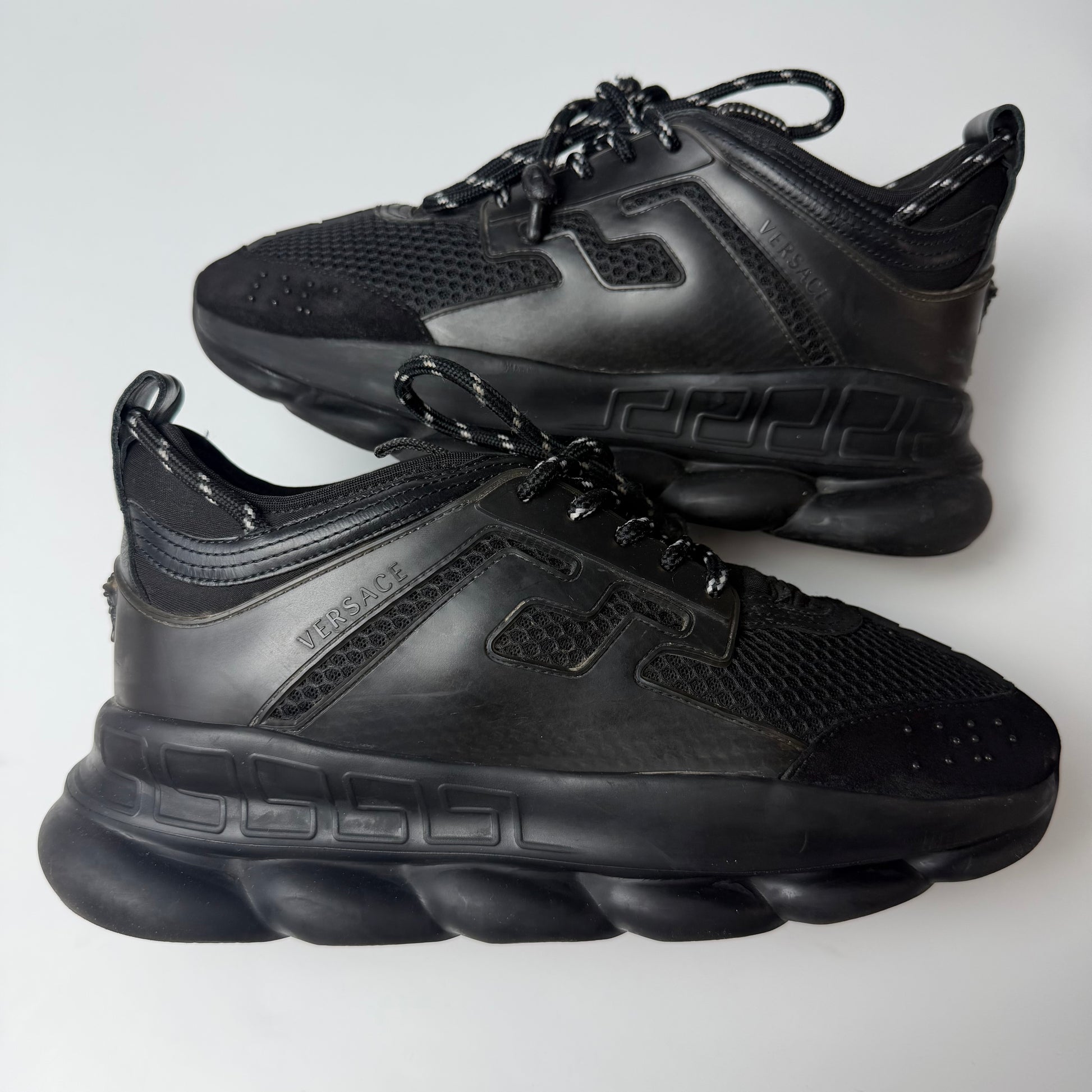 Versace Chain Reaction Black