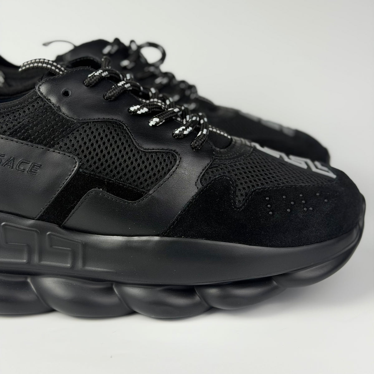 Versace Chain Reaction Black