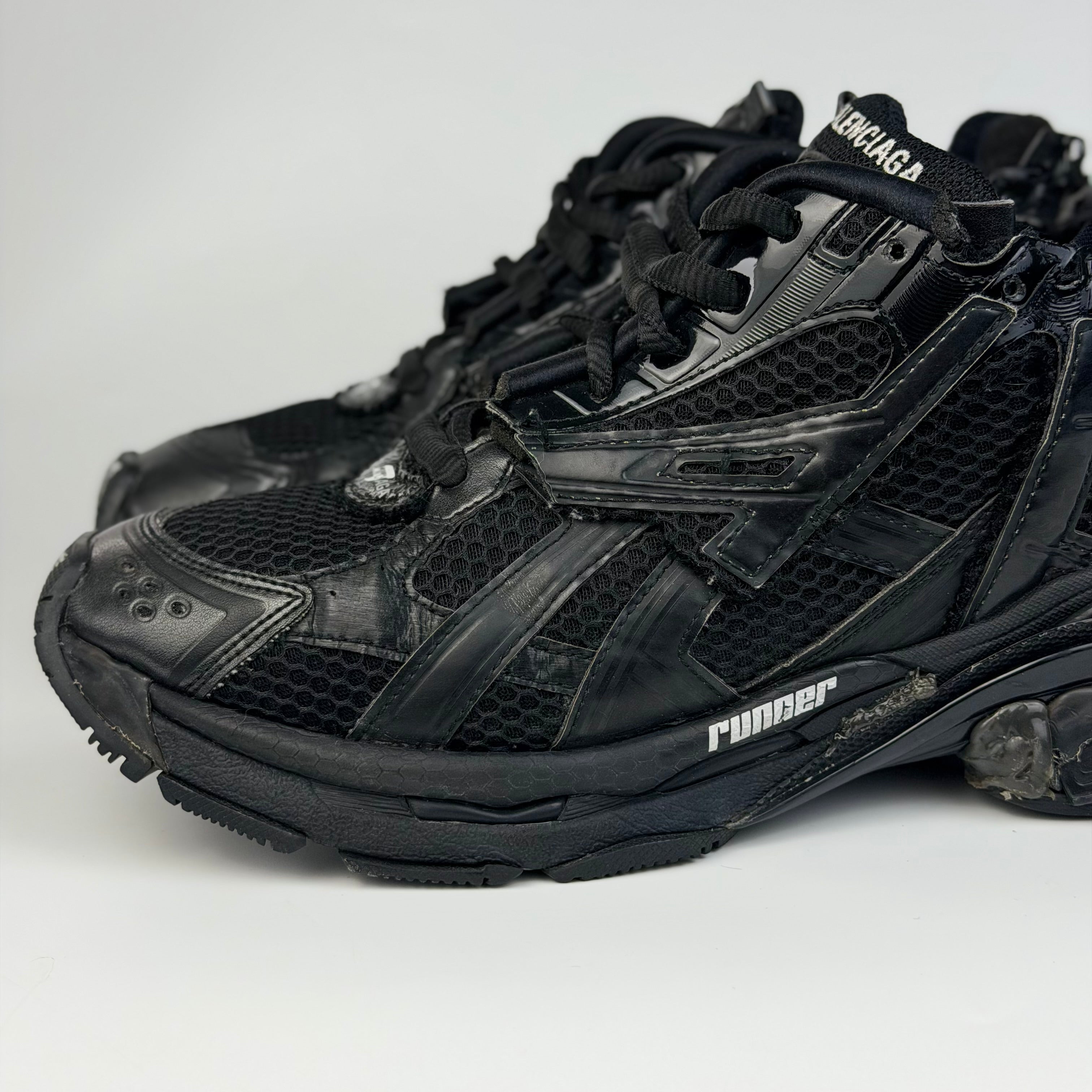 Balenciaga Runner Black Sneakers