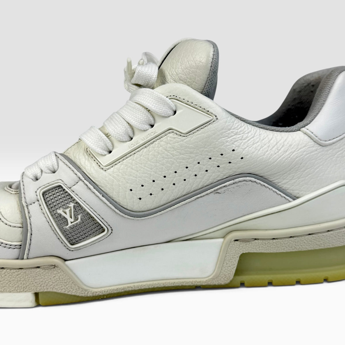 Louis Vuitton LV Trainer White/Grey Signature