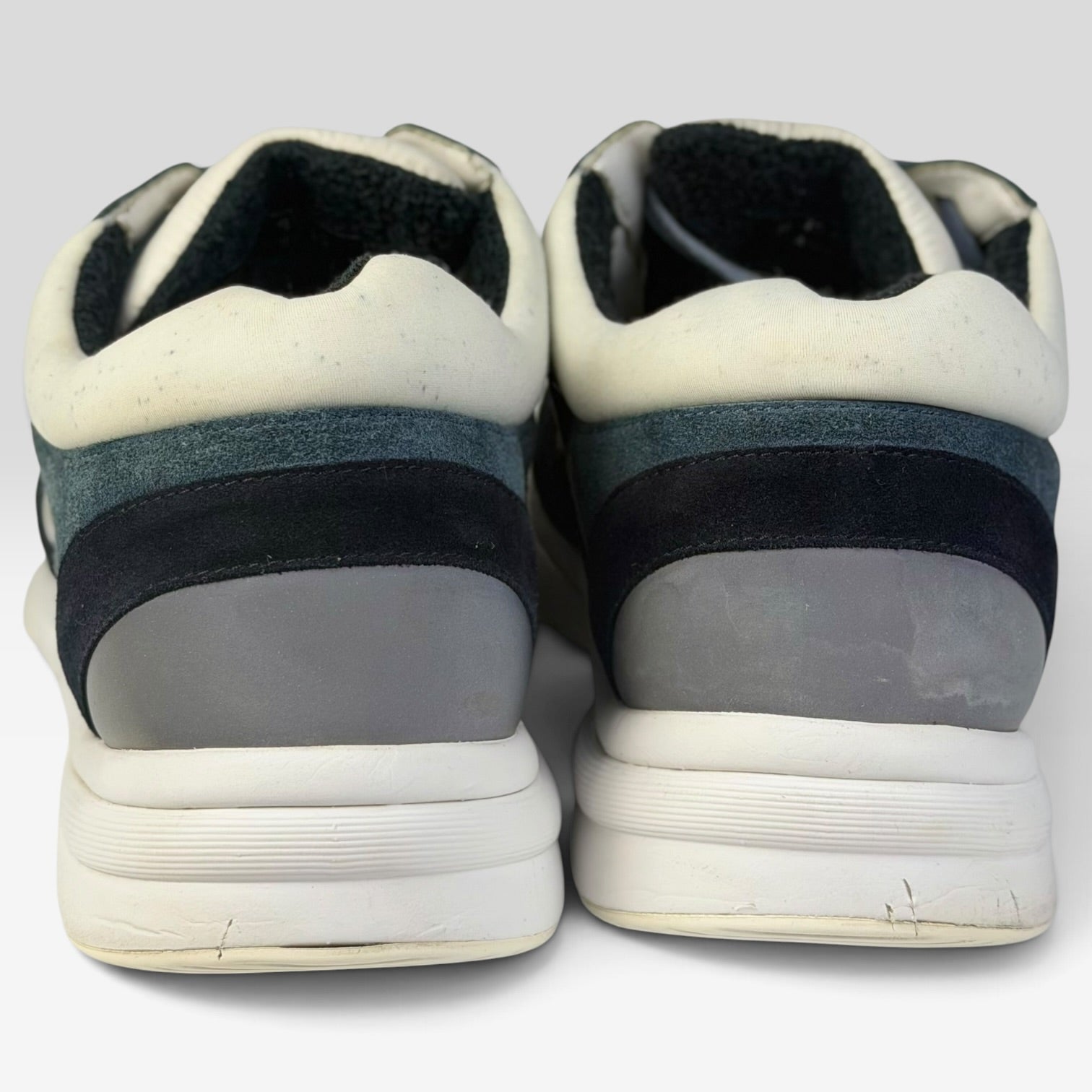 Chanel CC Logo Runner Sneakers Navy/White/Orange | Sneakers Chanel