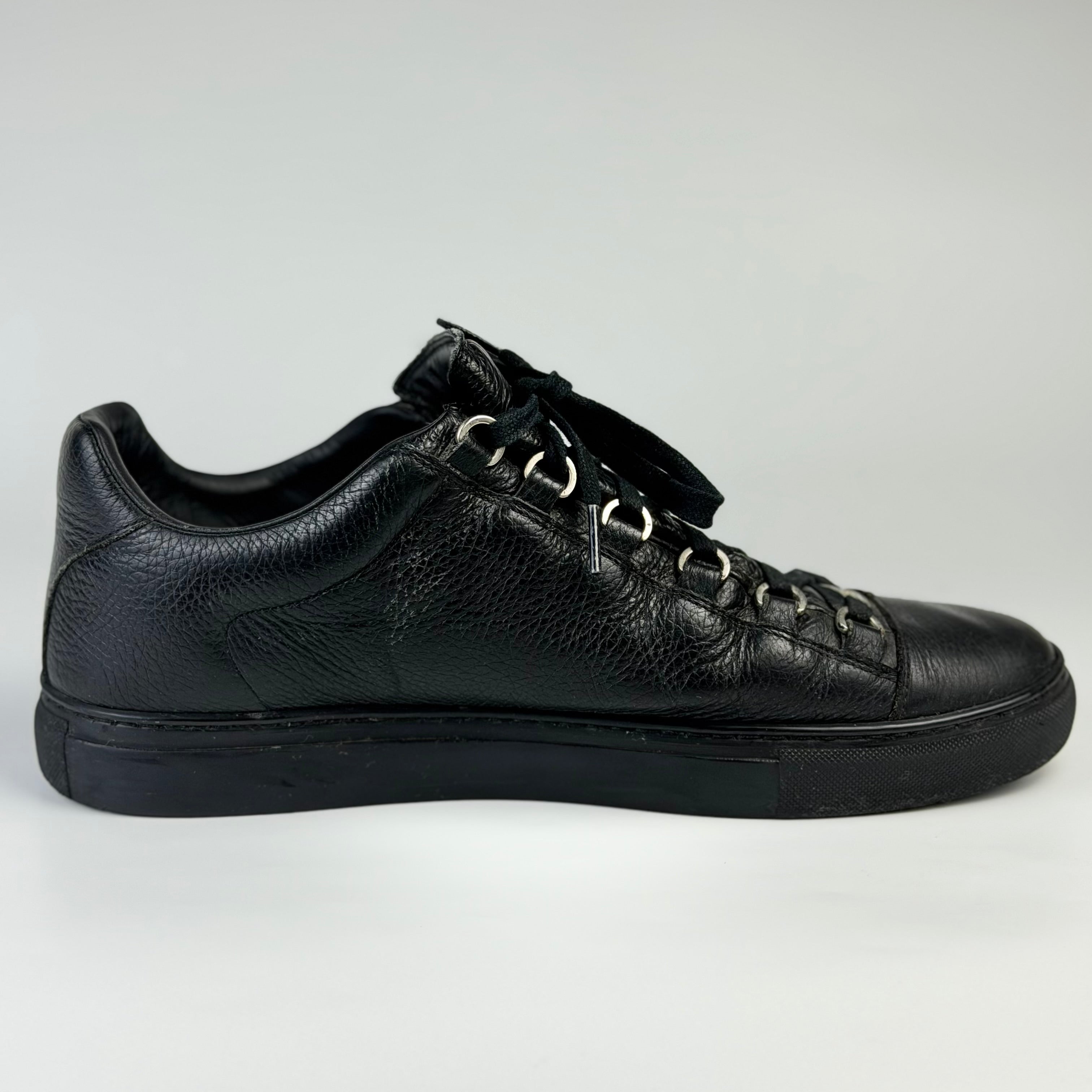 Balenciaga Arena Black
