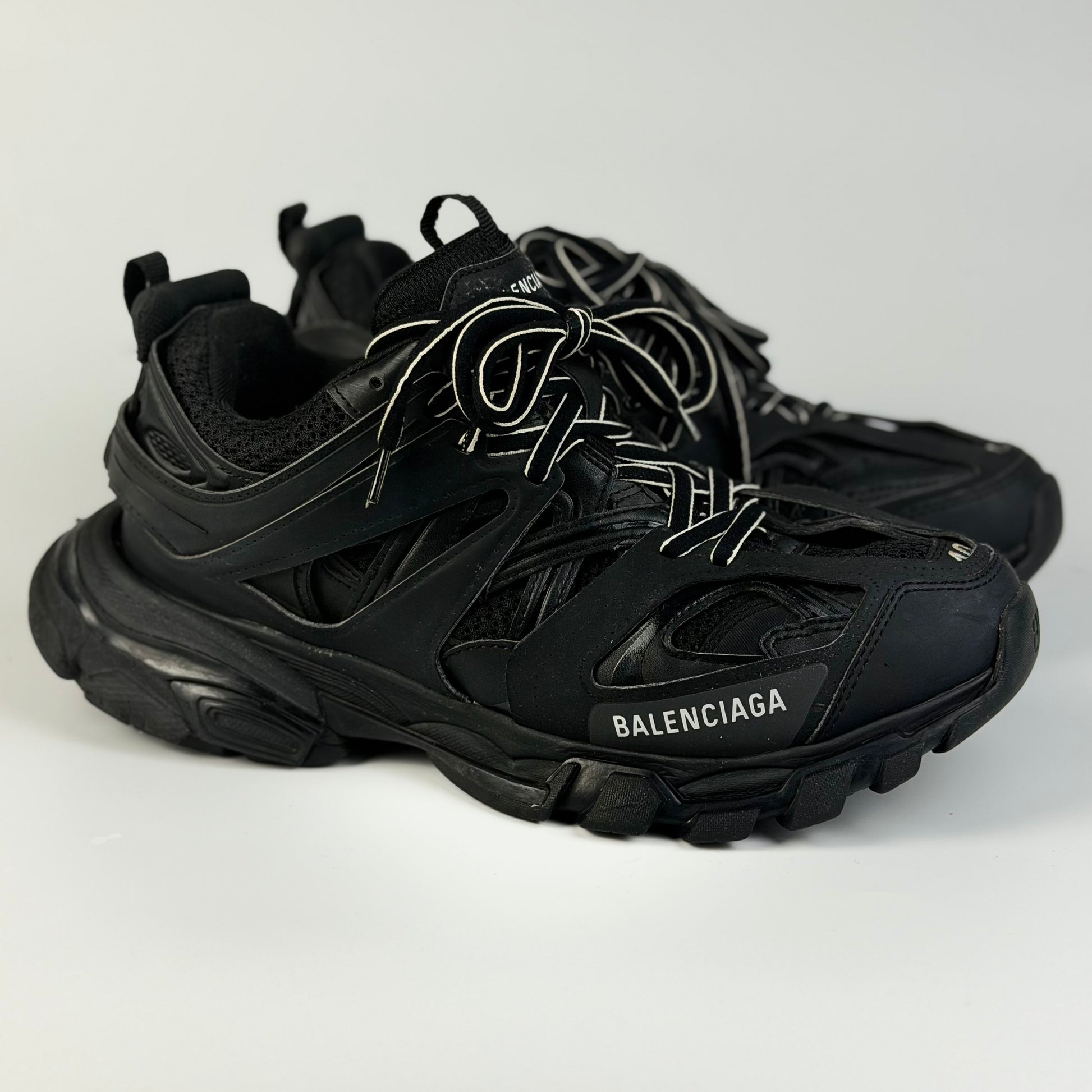 Balenciaga Track Black