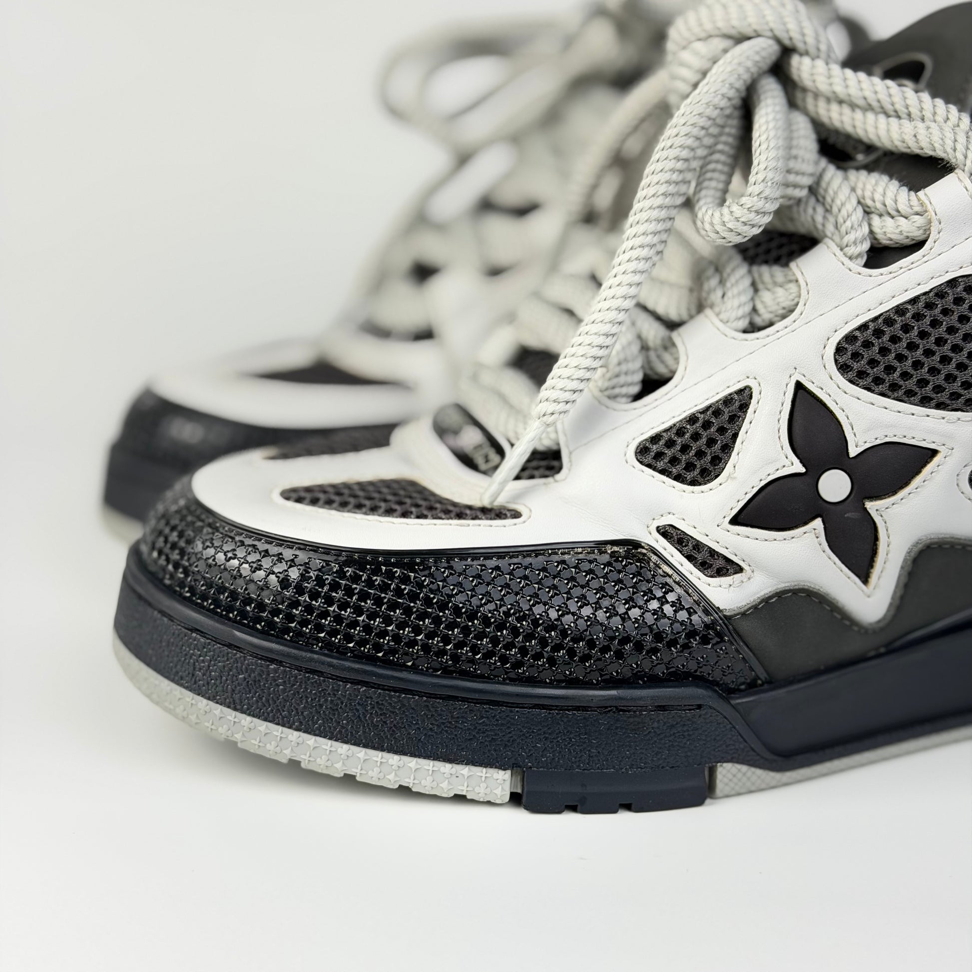 Louis Vuitton LV Skate Black Grey