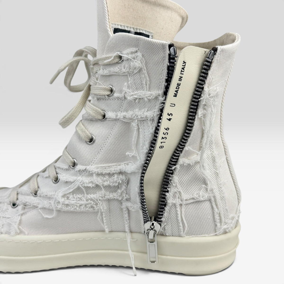 Rick Owens DRKSHDW Ramones High Slashed Cream/Milk RICK OWENS – cumpără online de la V STEALS cu livrare rapidă în România.