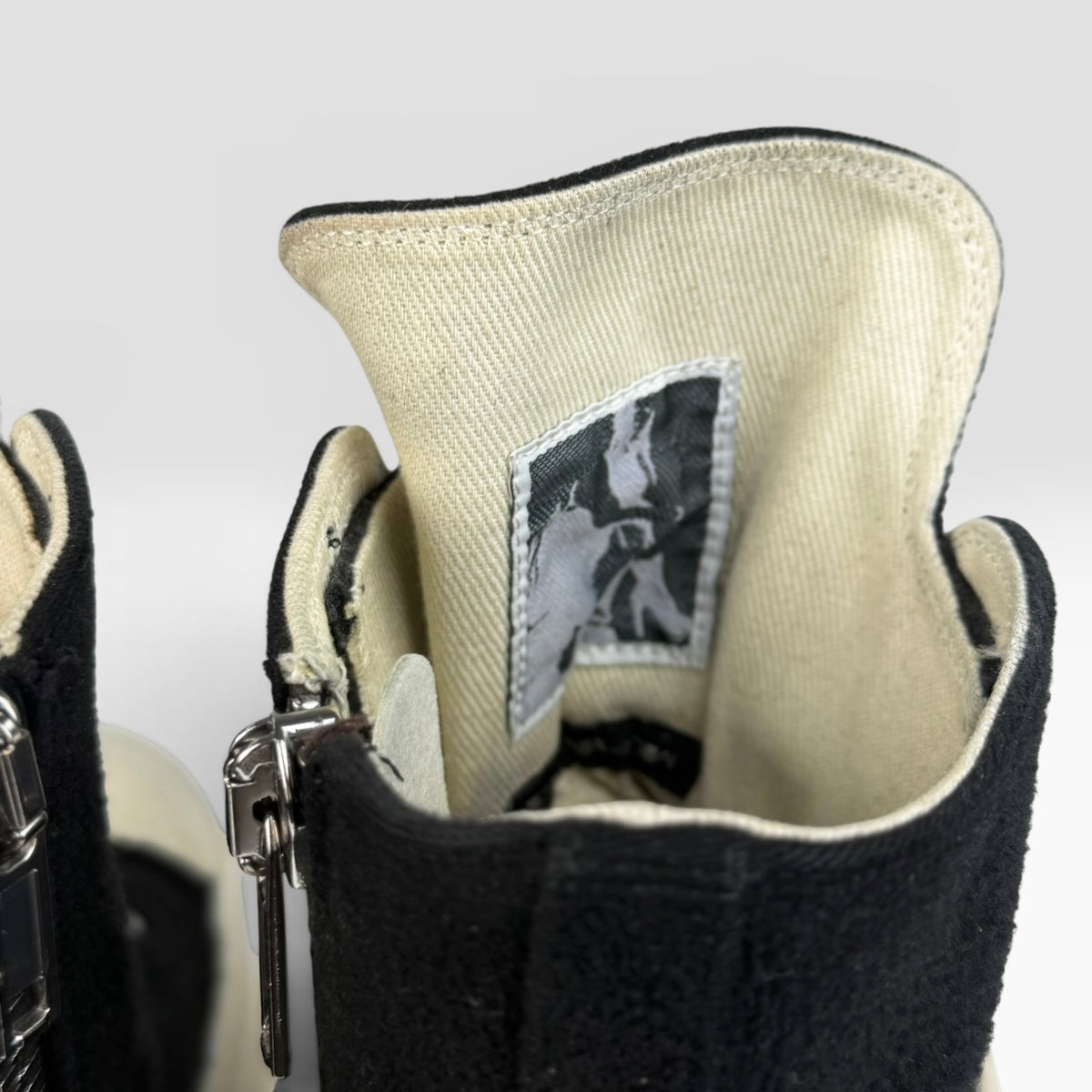 Rick Owens DRKSHDW Ramones Mega Bumper Black/Milk