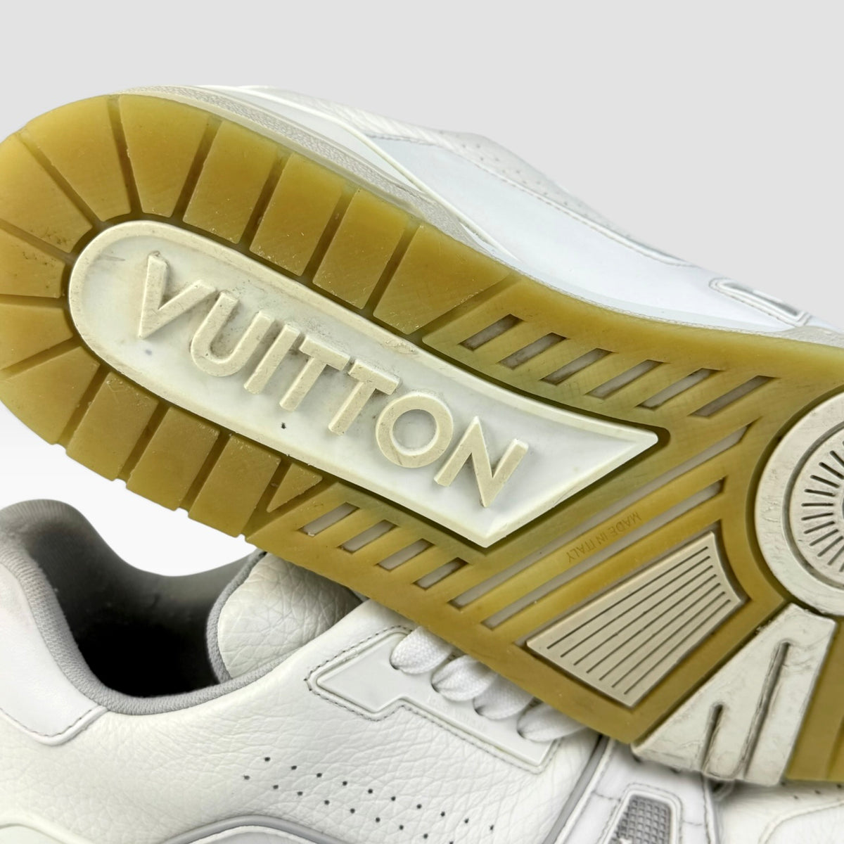 Louis Vuitton LV Trainer White/Grey Signature