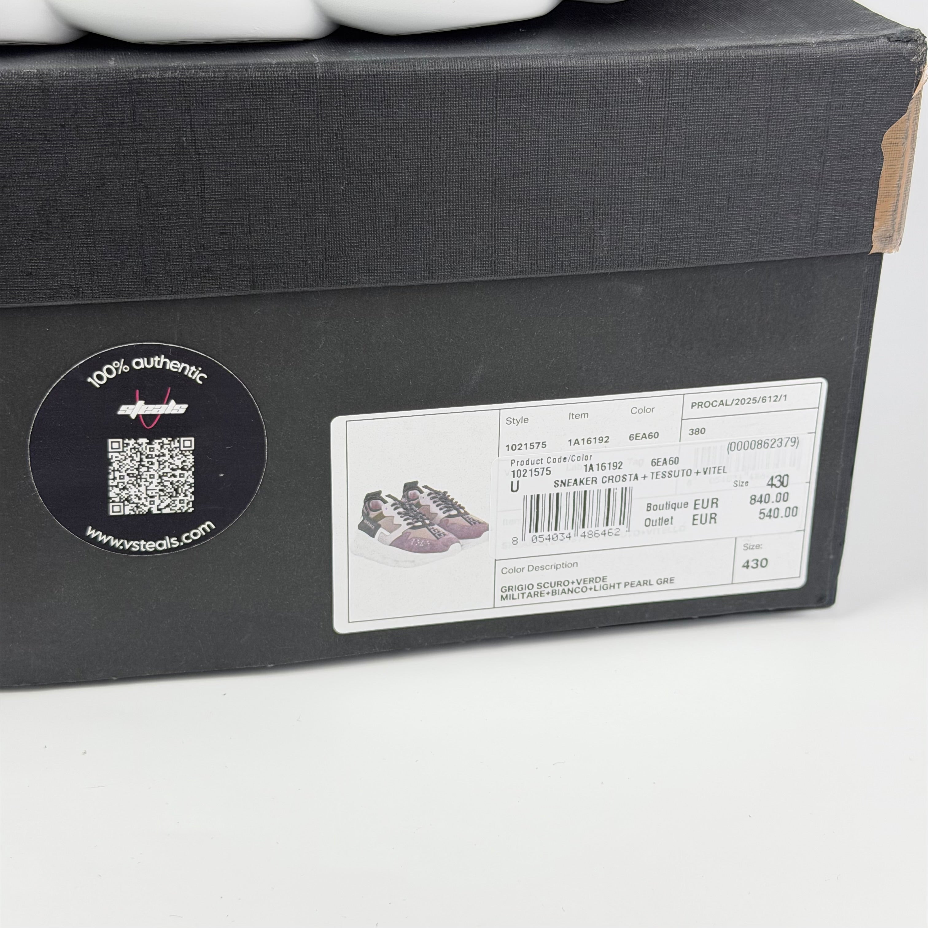 Versace Chain Reaction Grey