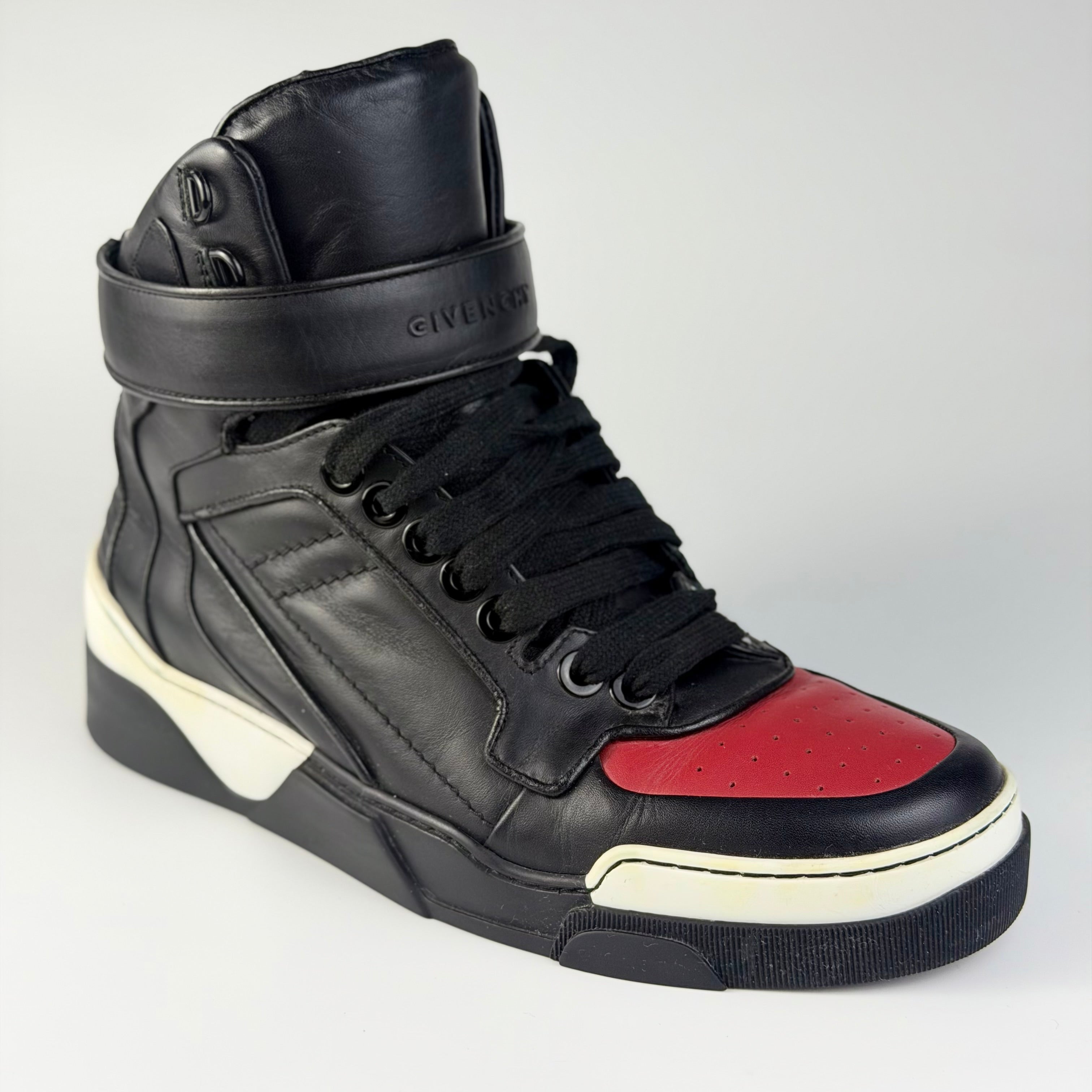 Givenchy Tyson Black/Red Sneakers