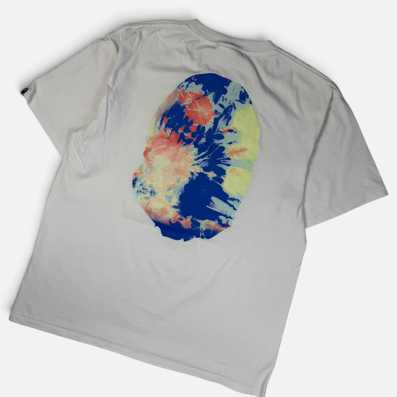 BAPE Tie-Dye Big Ape Head T-Shirt, detaliu logo