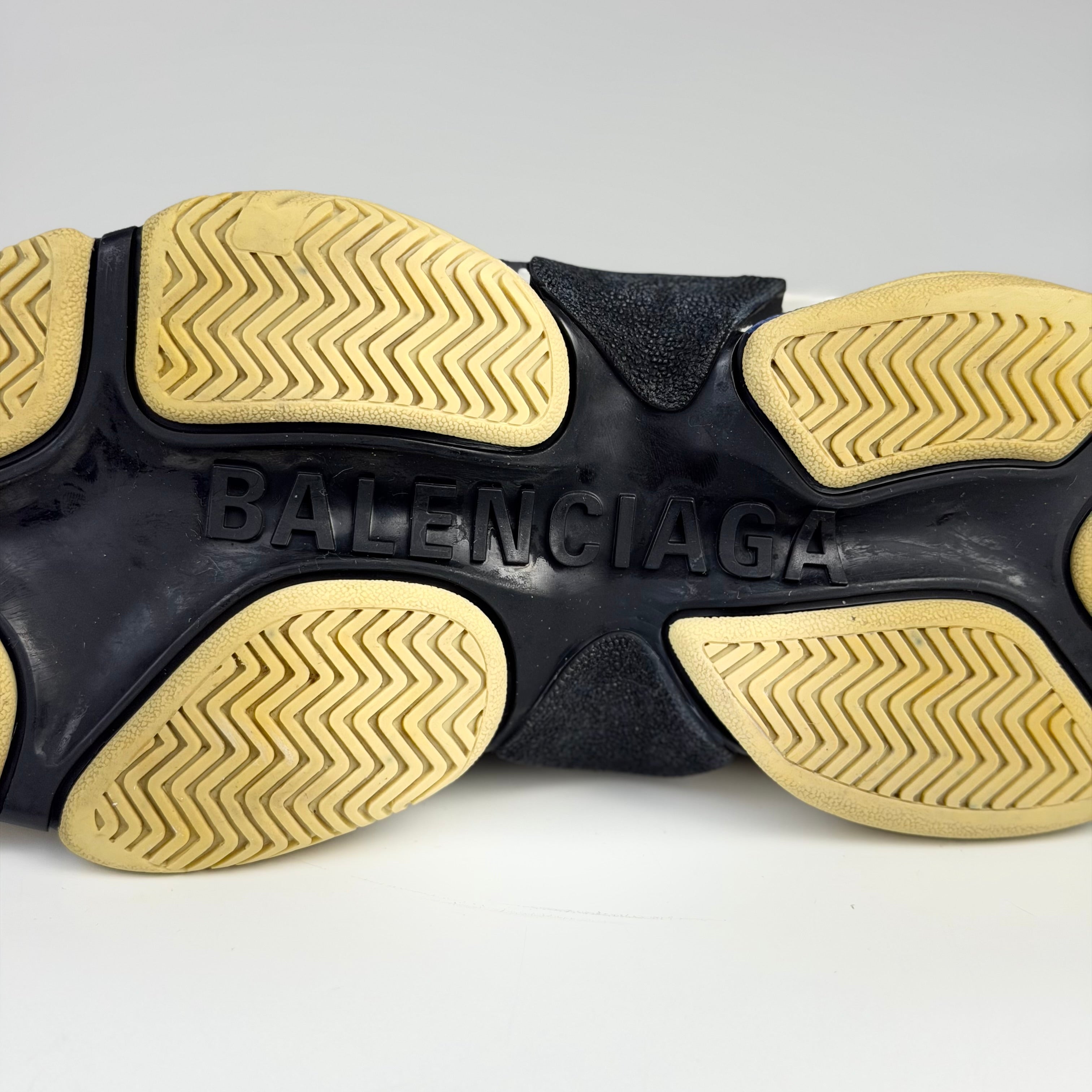 Balenciaga – detaliu talpă | VSTEALS