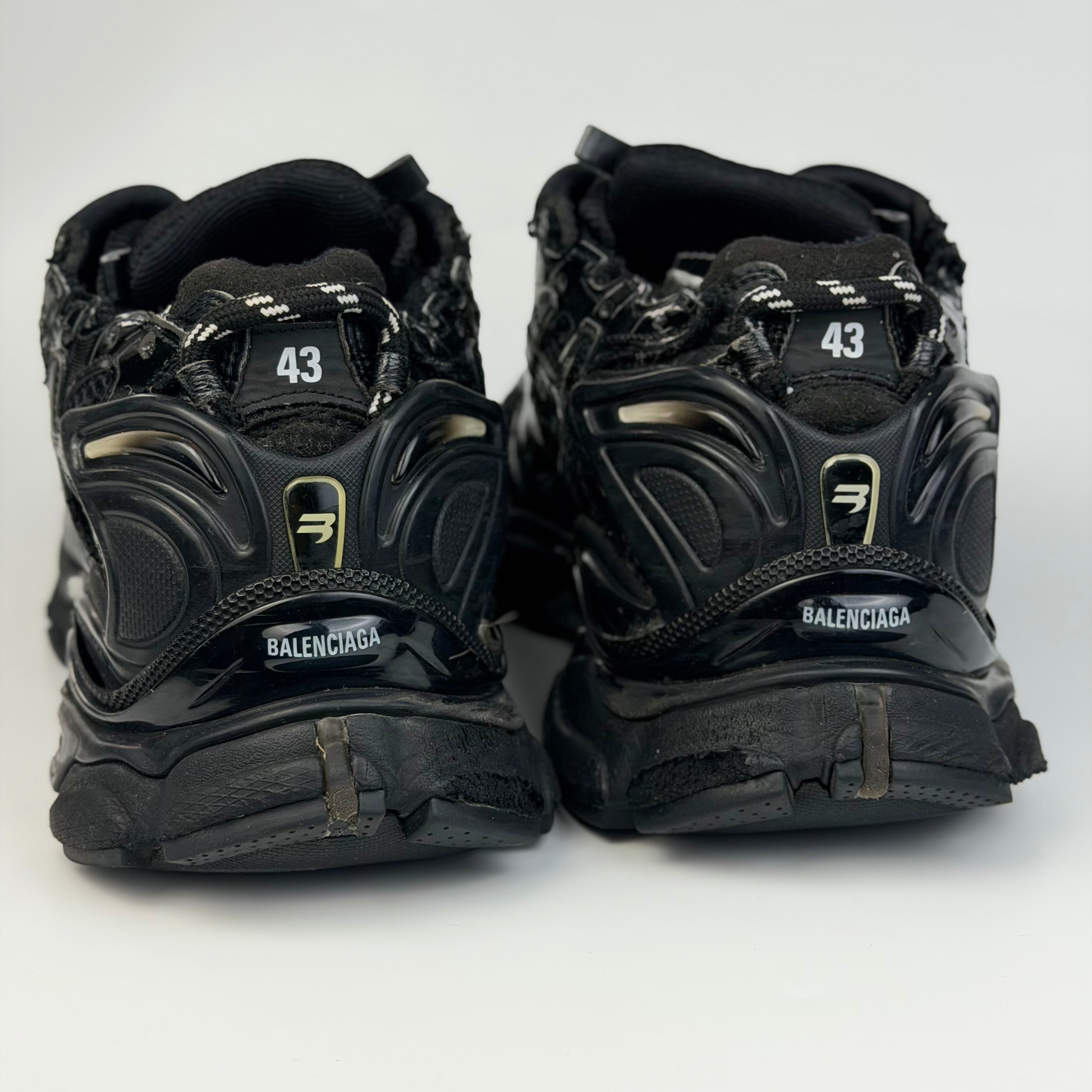 Balenciaga Runner Black Sneakers