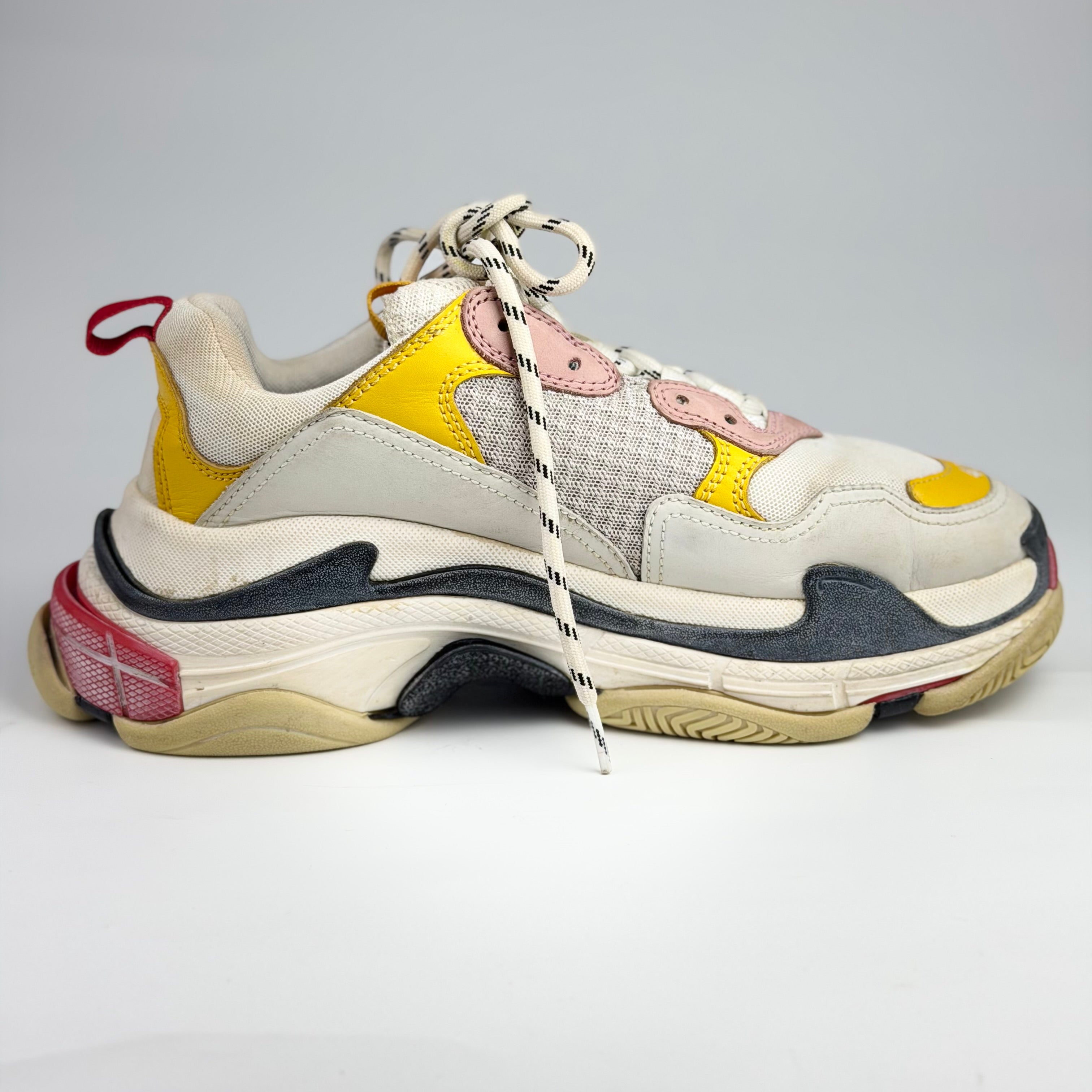 Balenciaga – vedere lateral | VSTEALS