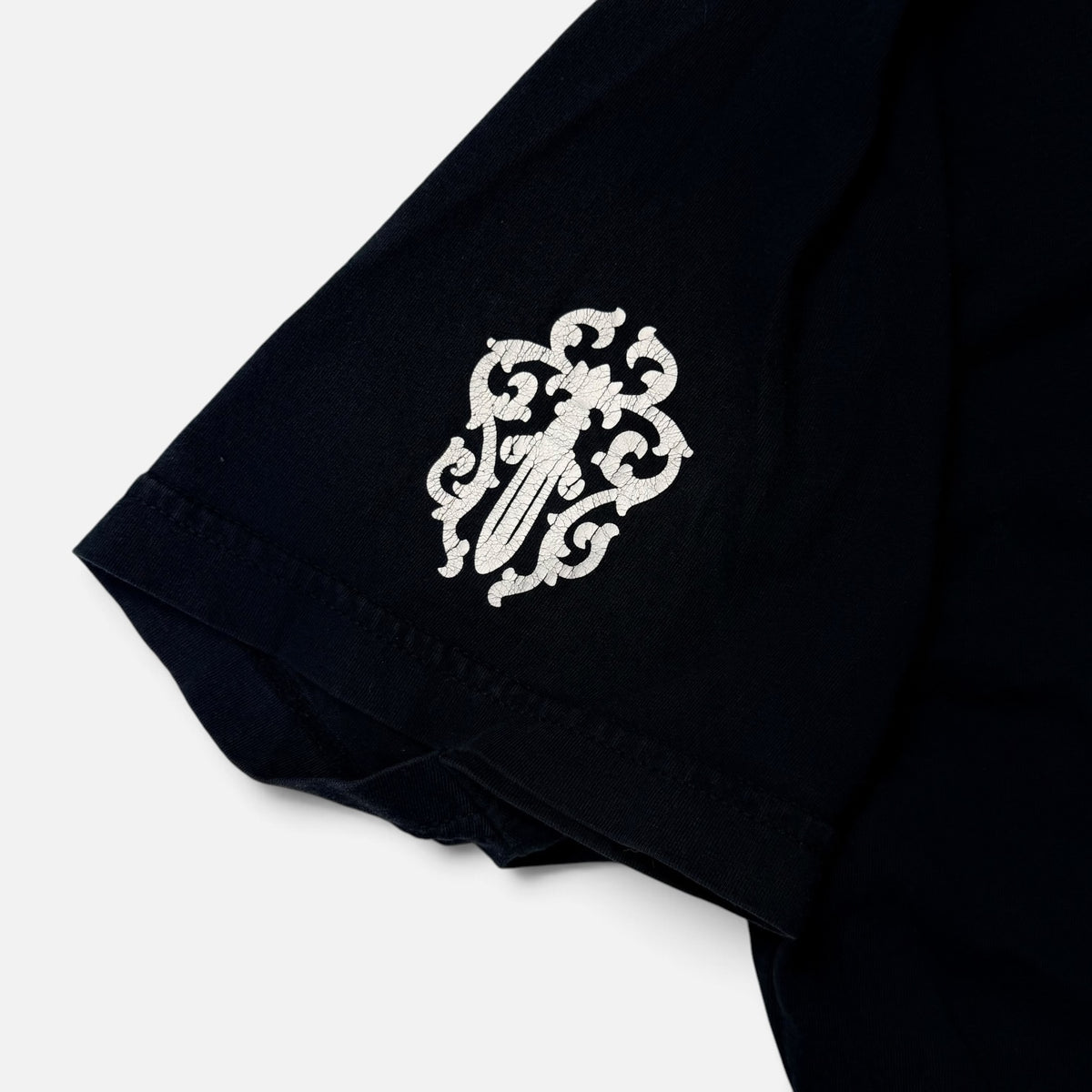 Chrome Hearts Spinal Dagger T-Shirt – cumpără online de la V STEALS cu livrare rapidă în România – mărimi XXL