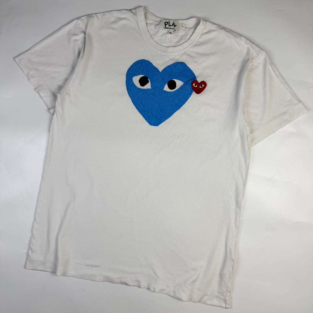 Comme Des Garçons Play Blue Heart T-Shirt White